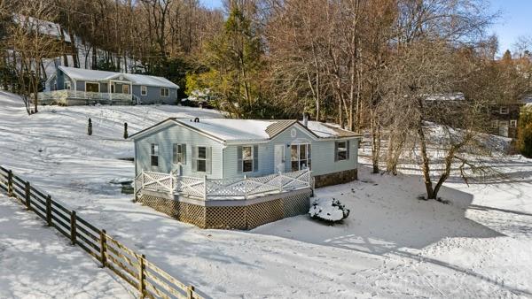 111 Oxford Lane #1 — Blowing Rock