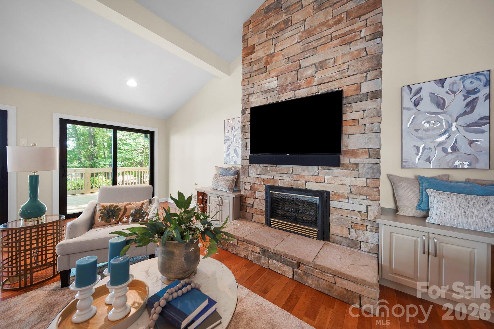 15 King Haigler Chase Street — Lake Wylie