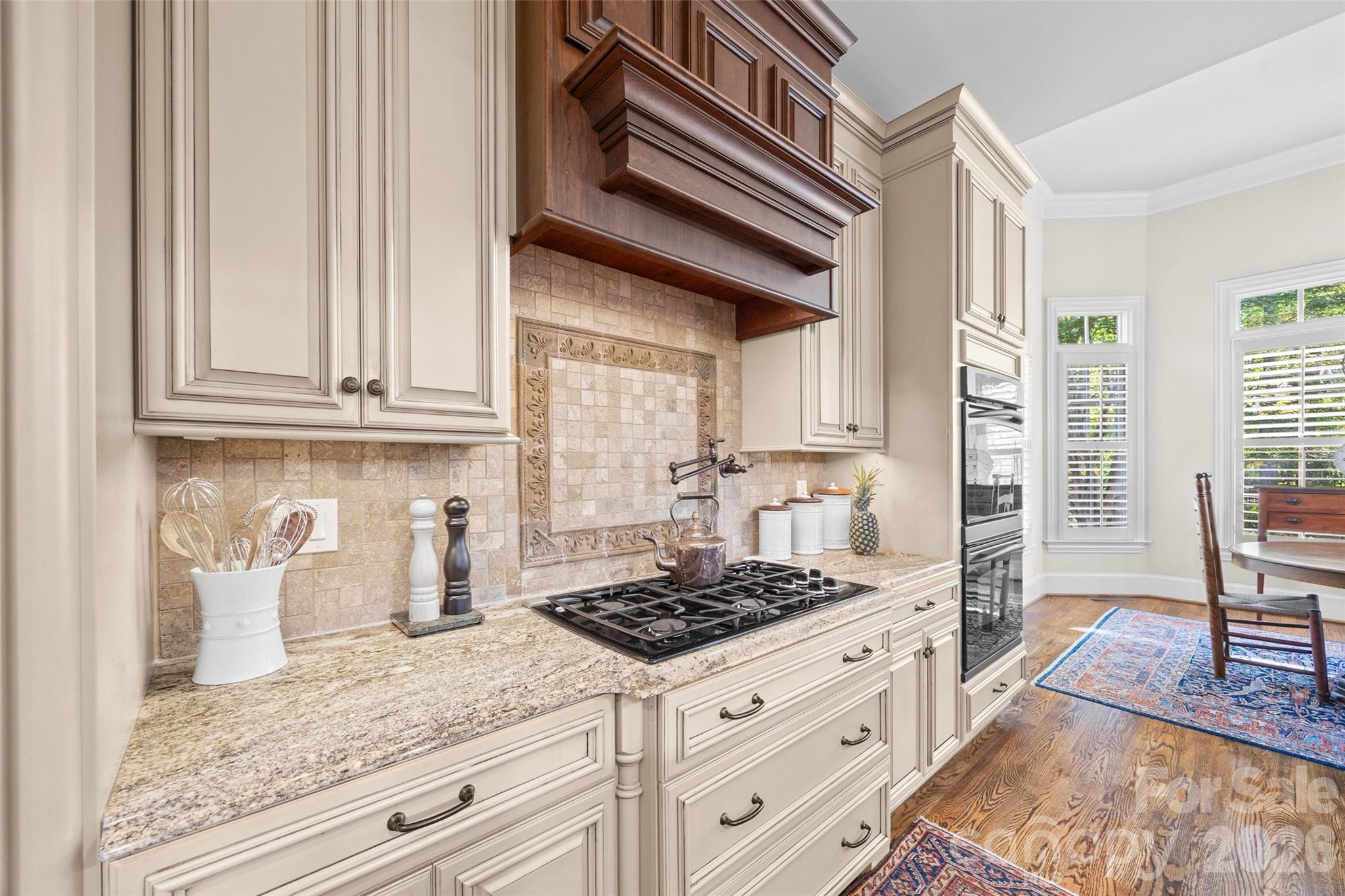 3026 Kings Manor Drive — Matthews