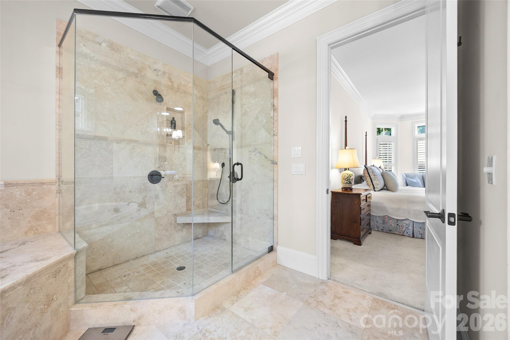 3026 Kings Manor Drive — Matthews