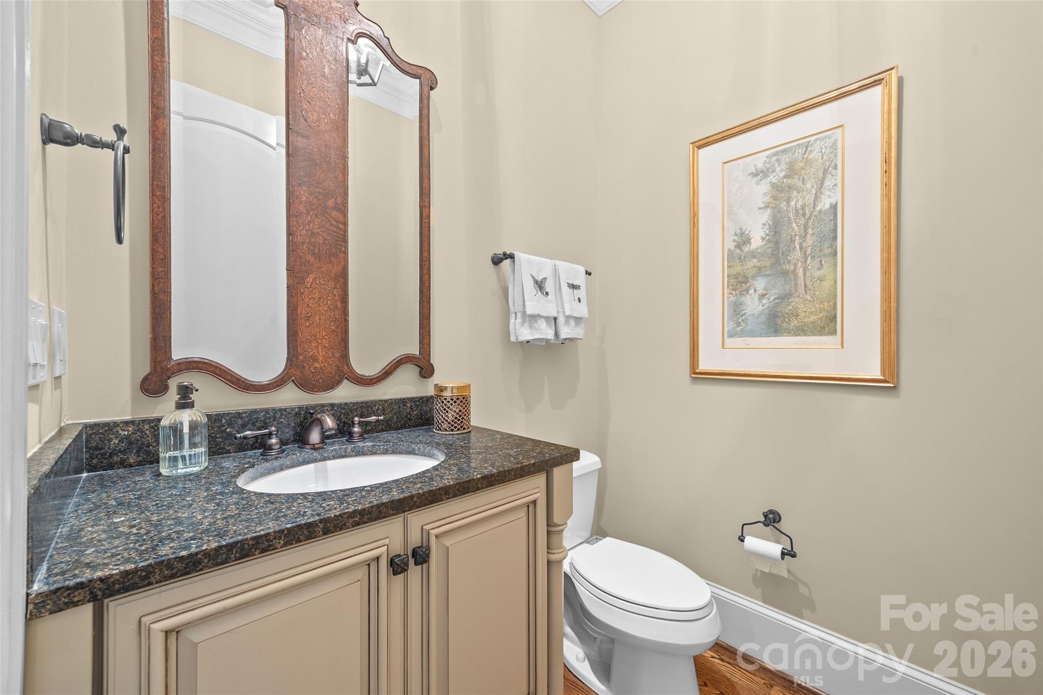 3026 Kings Manor Drive — Matthews