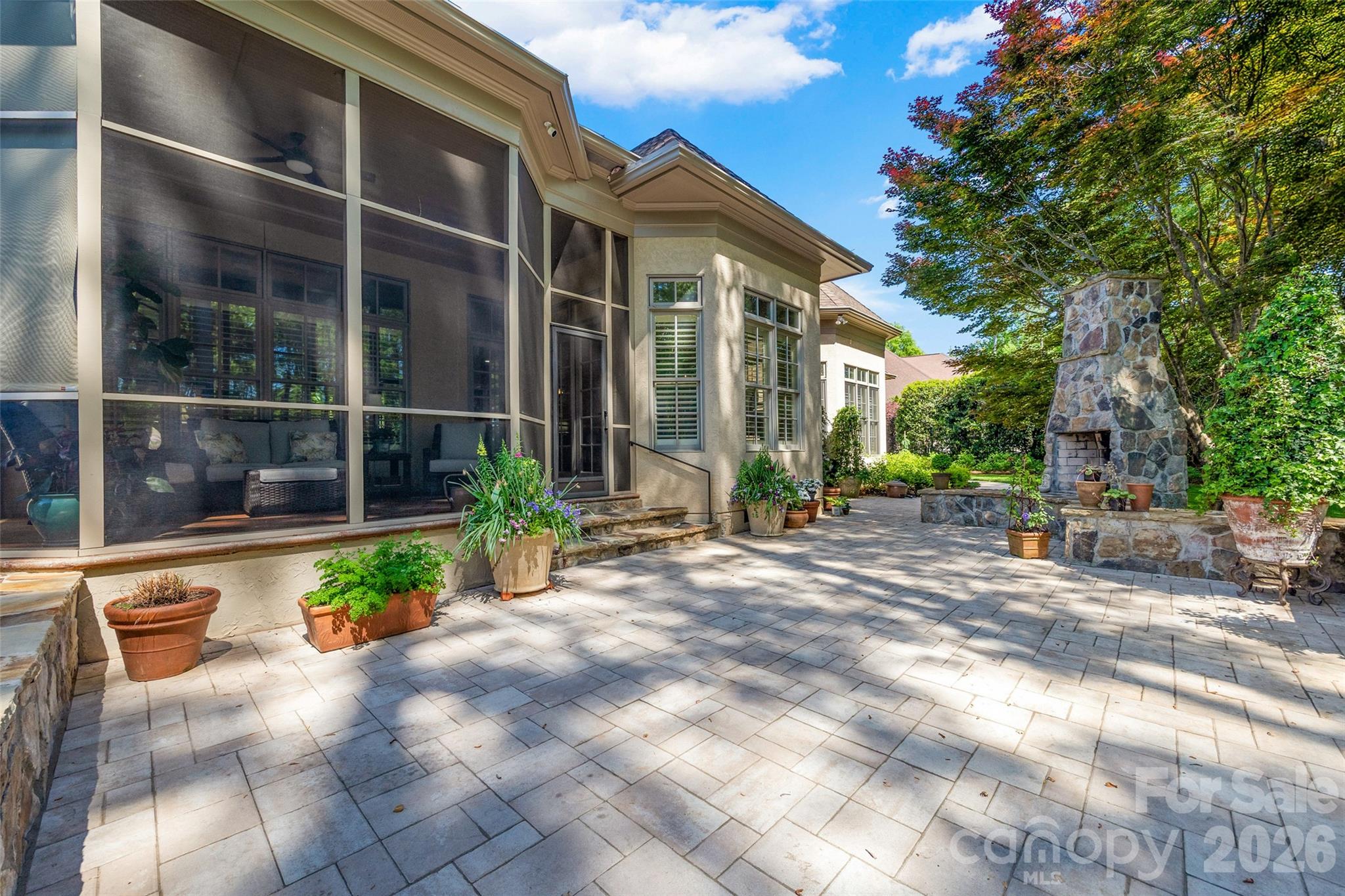 3026 Kings Manor Drive — Matthews