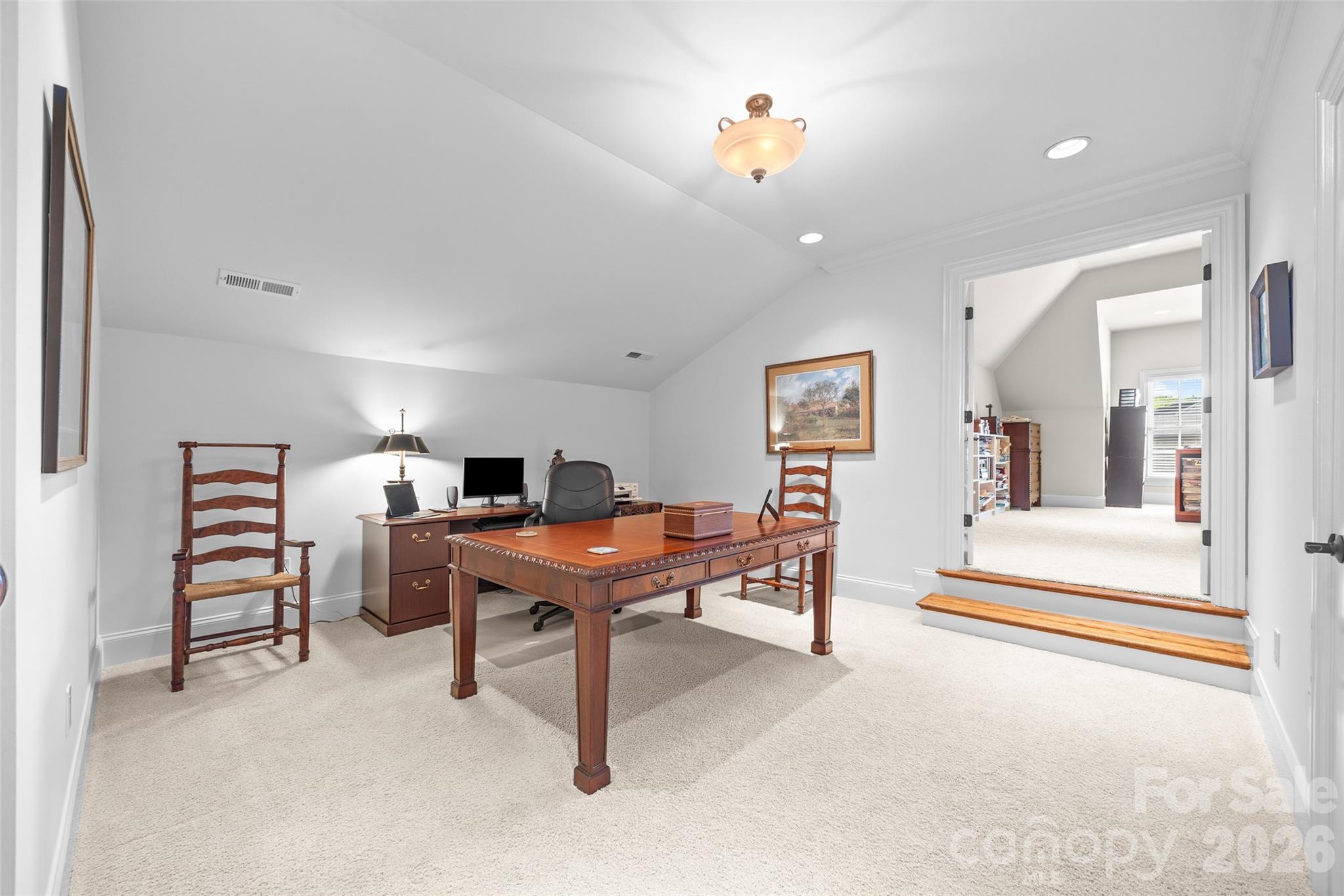 3026 Kings Manor Drive — Matthews