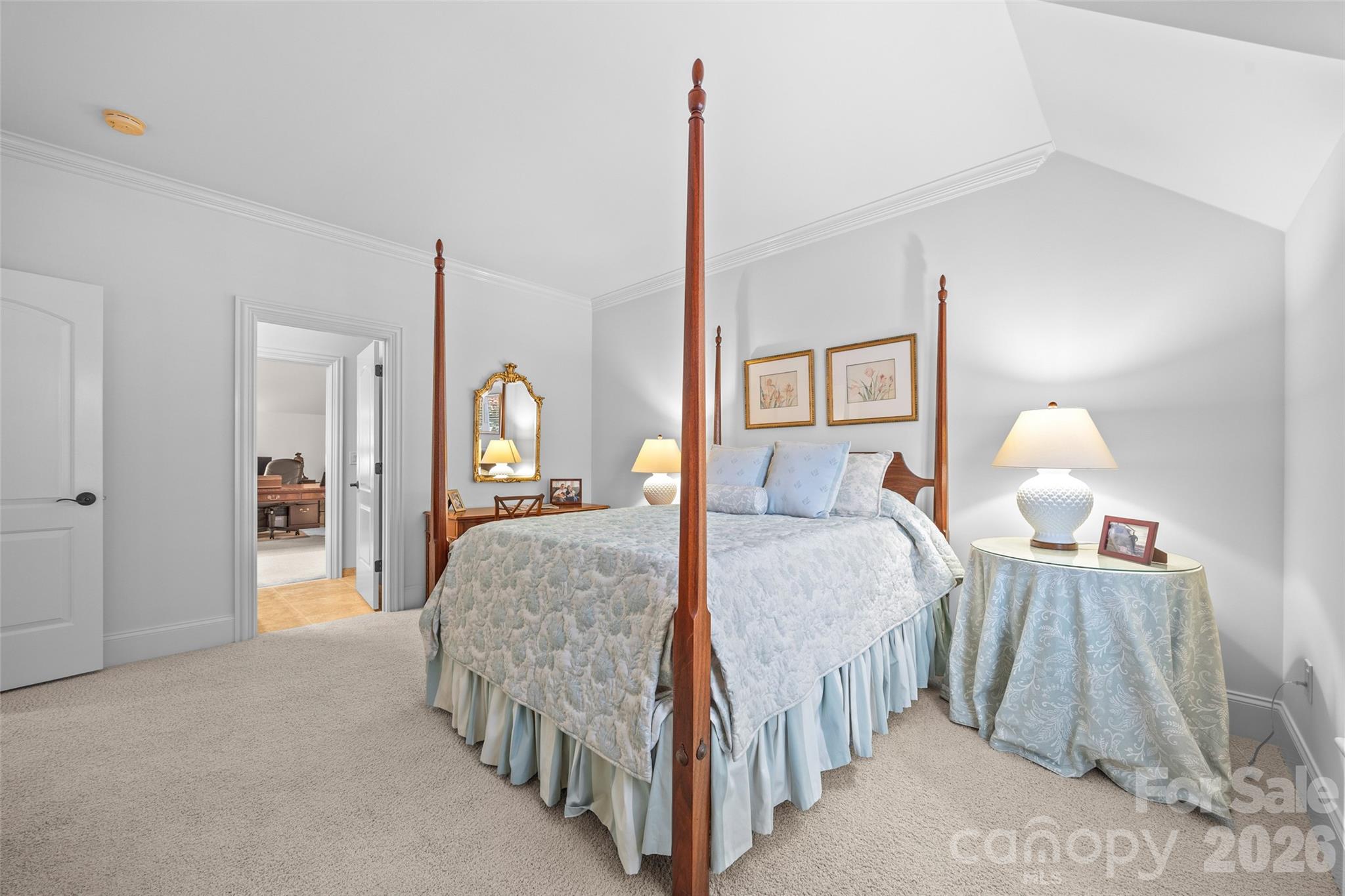 3026 Kings Manor Drive — Matthews