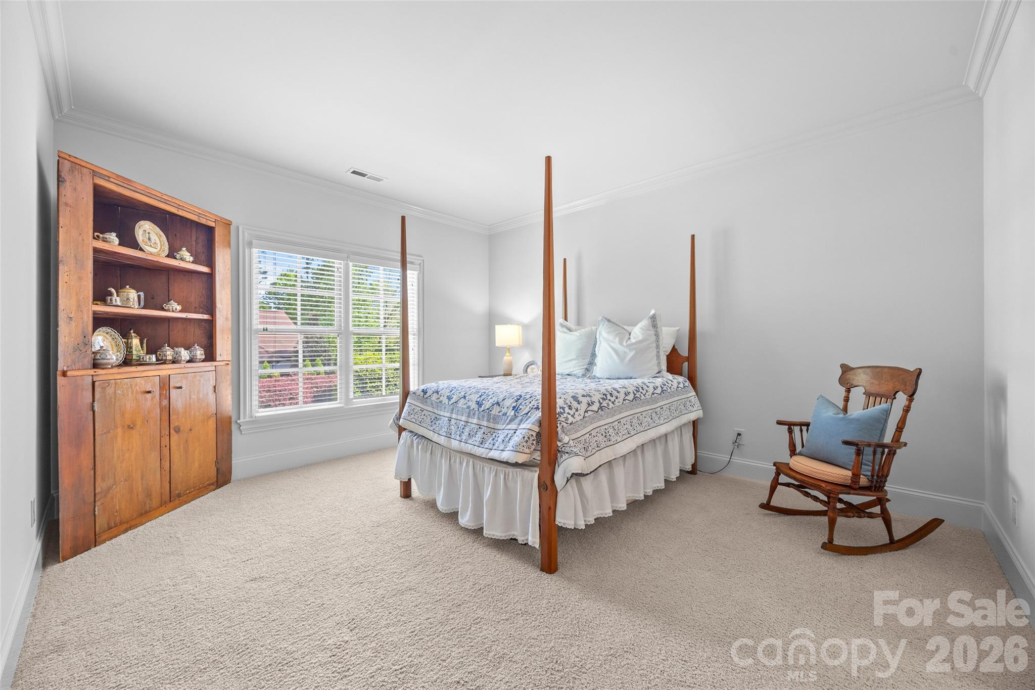 3026 Kings Manor Drive — Matthews