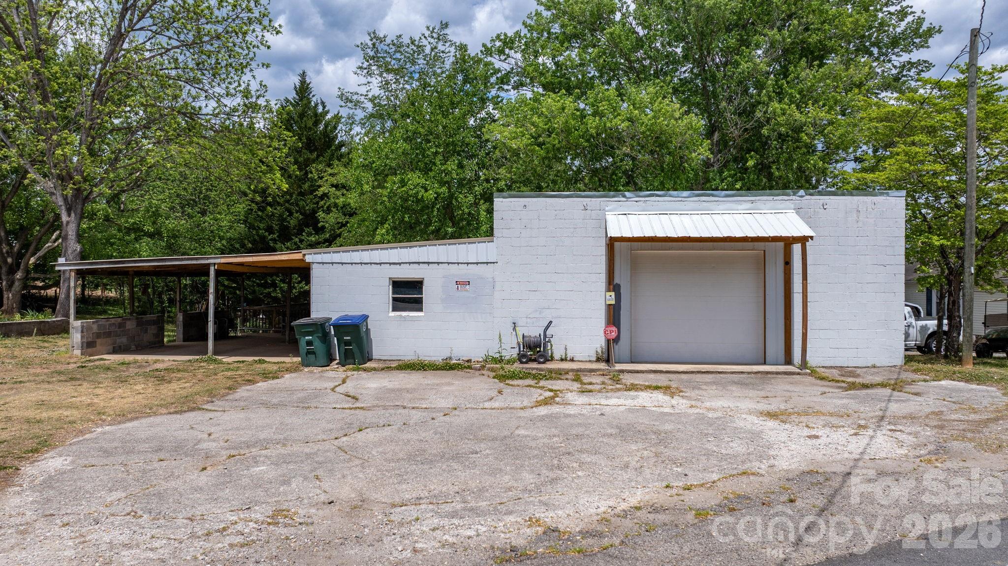 116 Hauss Ridge Road SE — Valdese