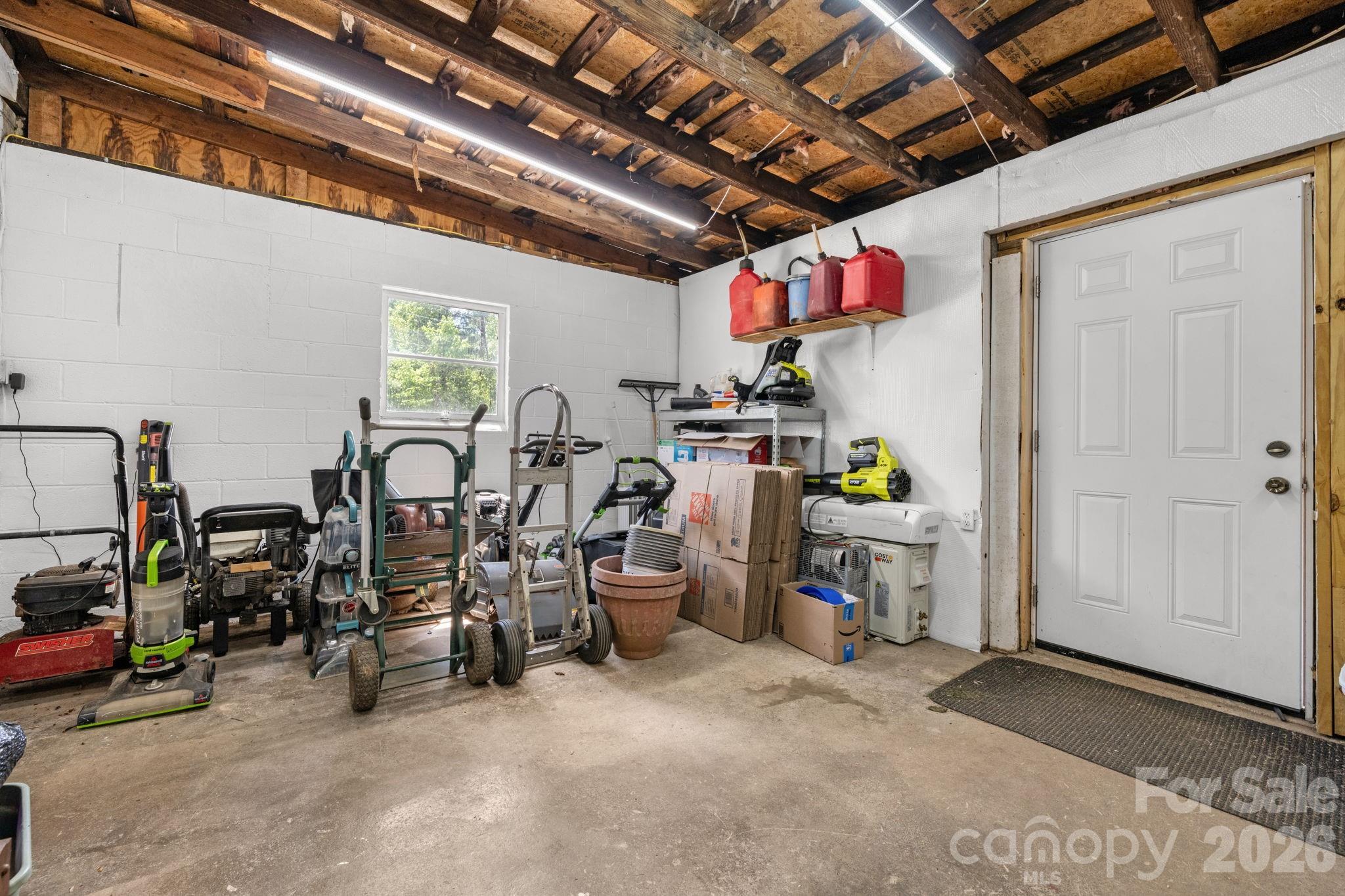 116 Hauss Ridge Road SE — Valdese