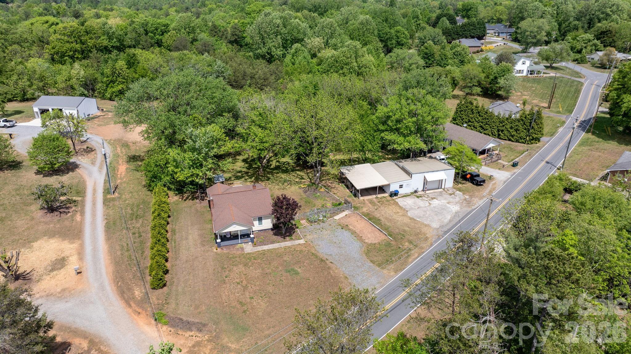 116 Hauss Ridge Road SE — Valdese