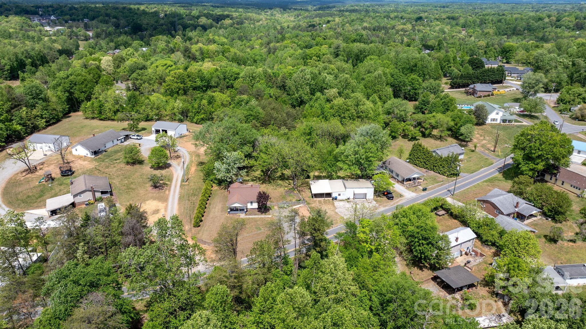 116 Hauss Ridge Road SE — Valdese