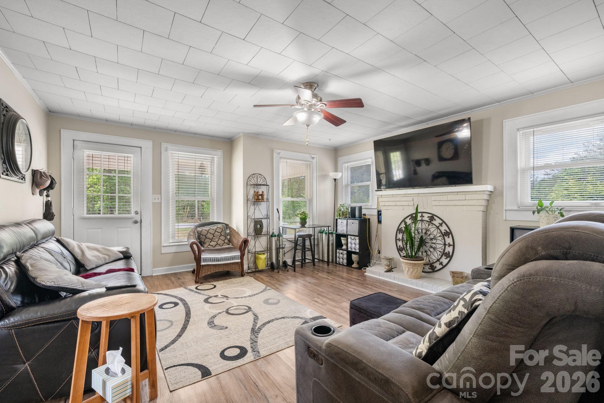 116 Hauss Ridge Road SE — Valdese