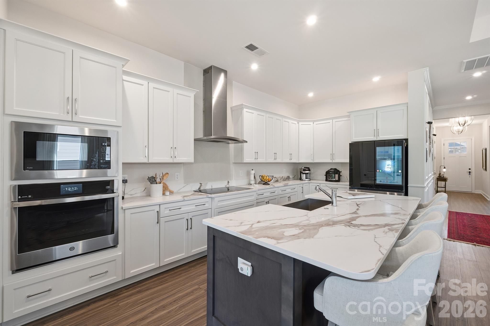 3026 Lake Como Drive — Monroe