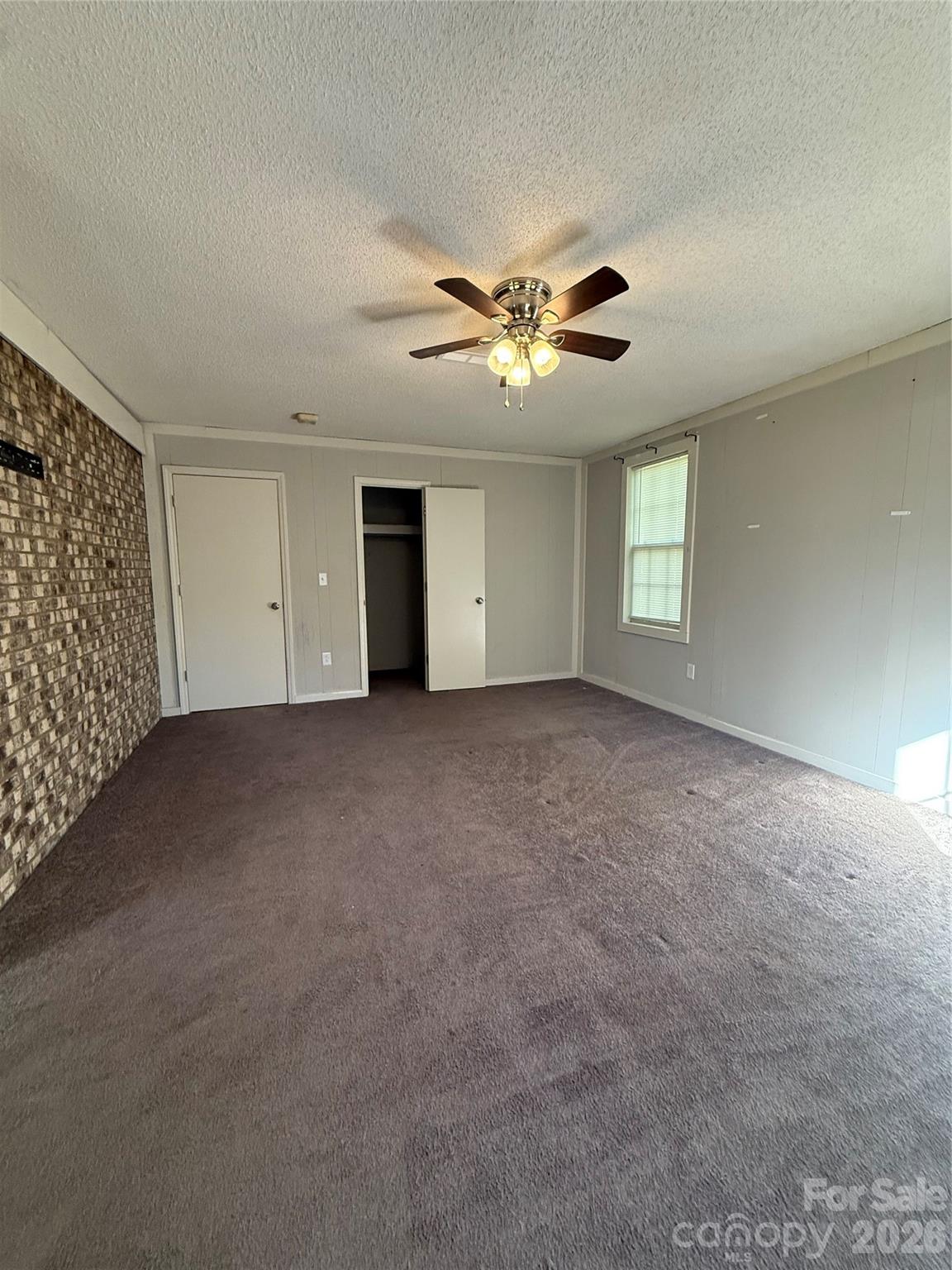 909 Sheridan Oliver Road — Ruby