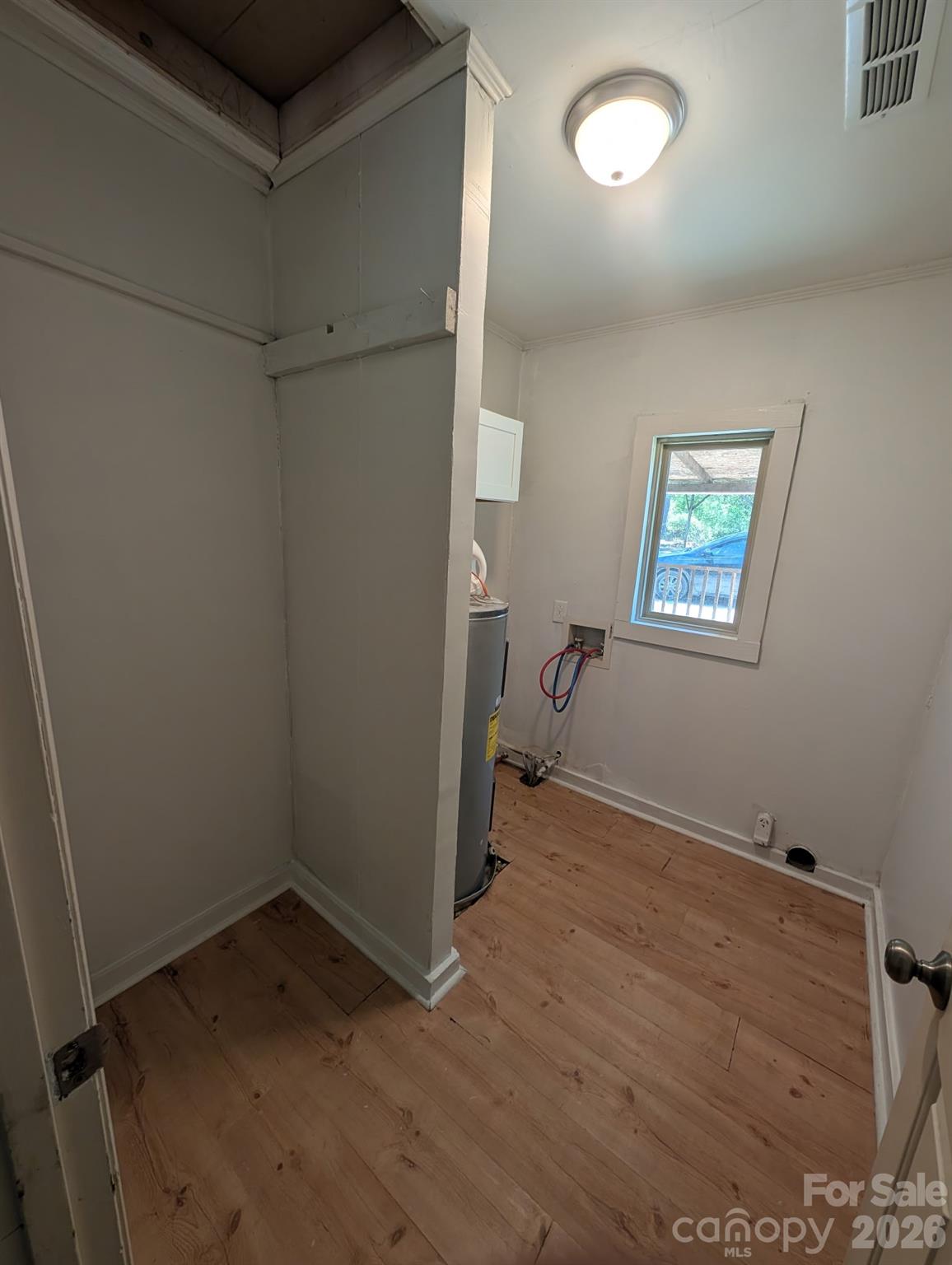 909 Sheridan Oliver Road — Ruby