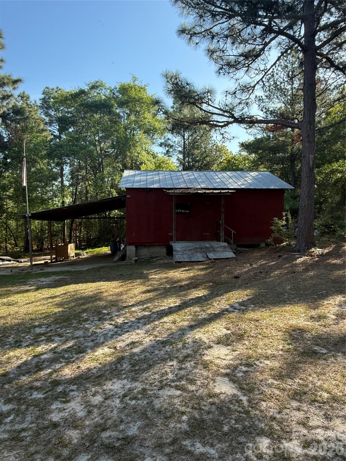 909 Sheridan Oliver Road — Ruby