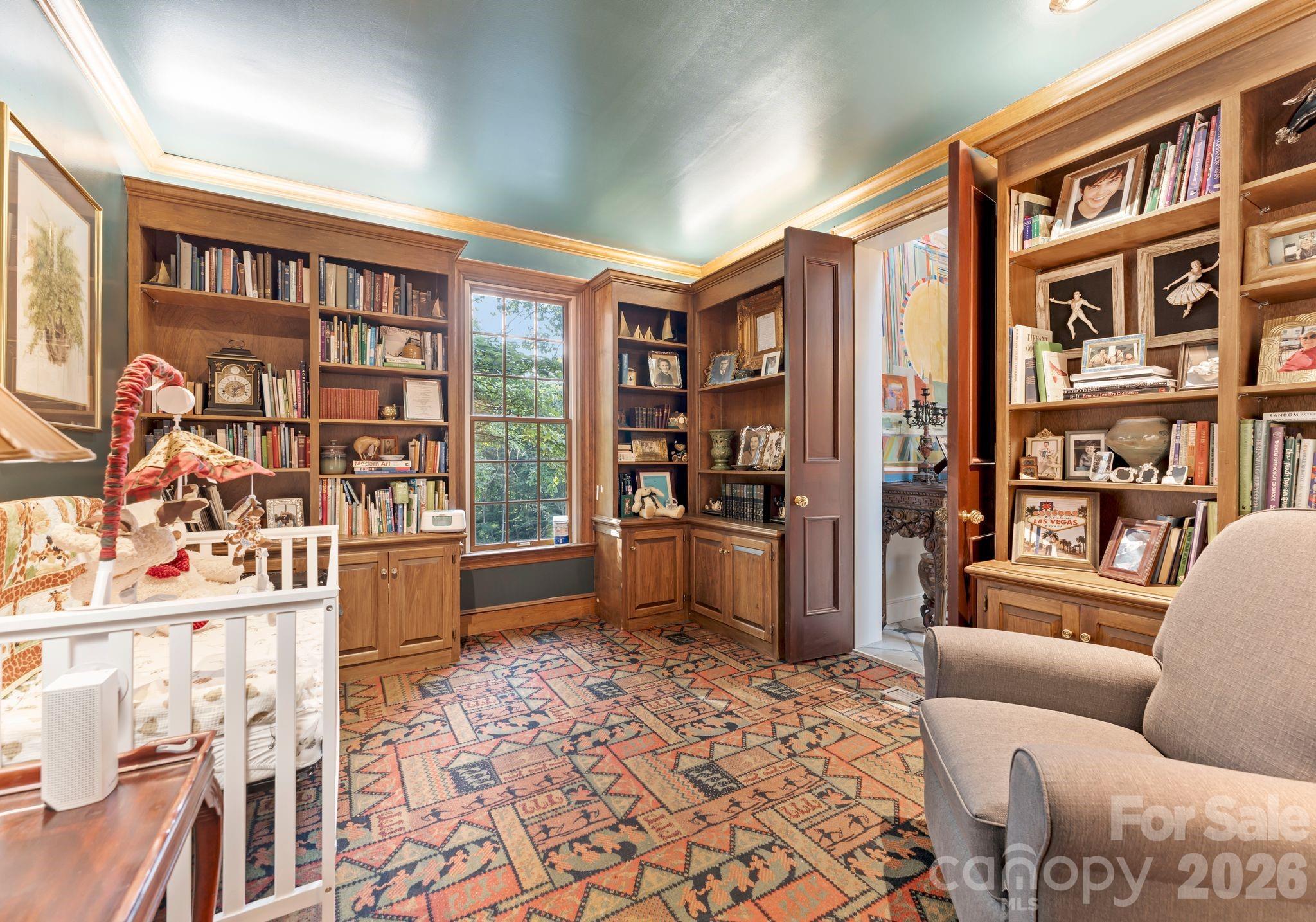 240 21st Avenue Drive NW — Hickory