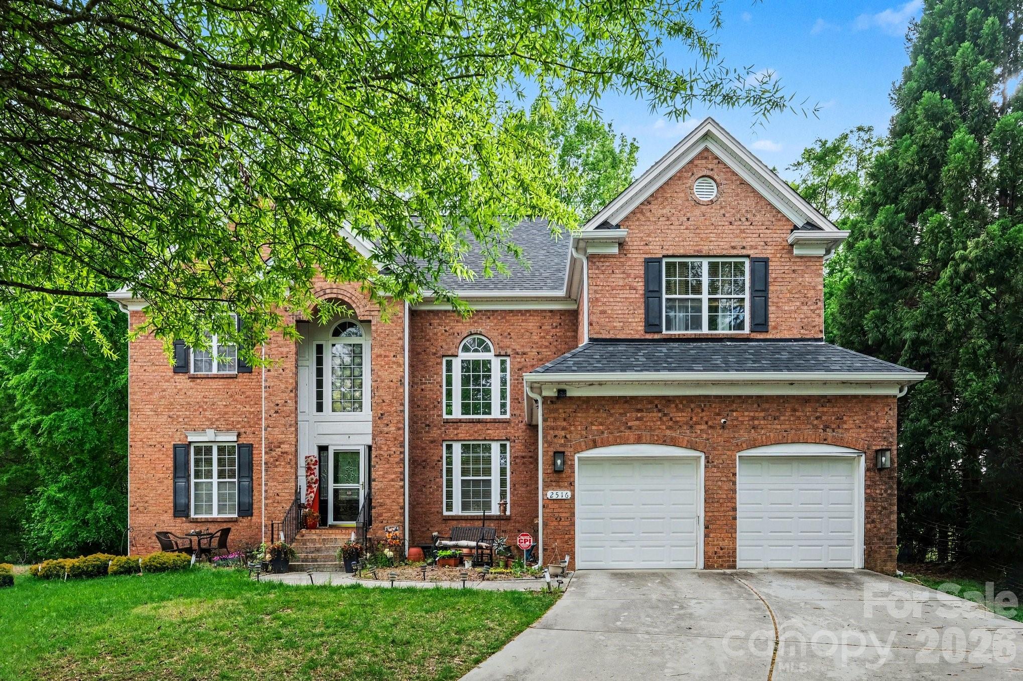2516 River Oaks Drive — Waxhaw