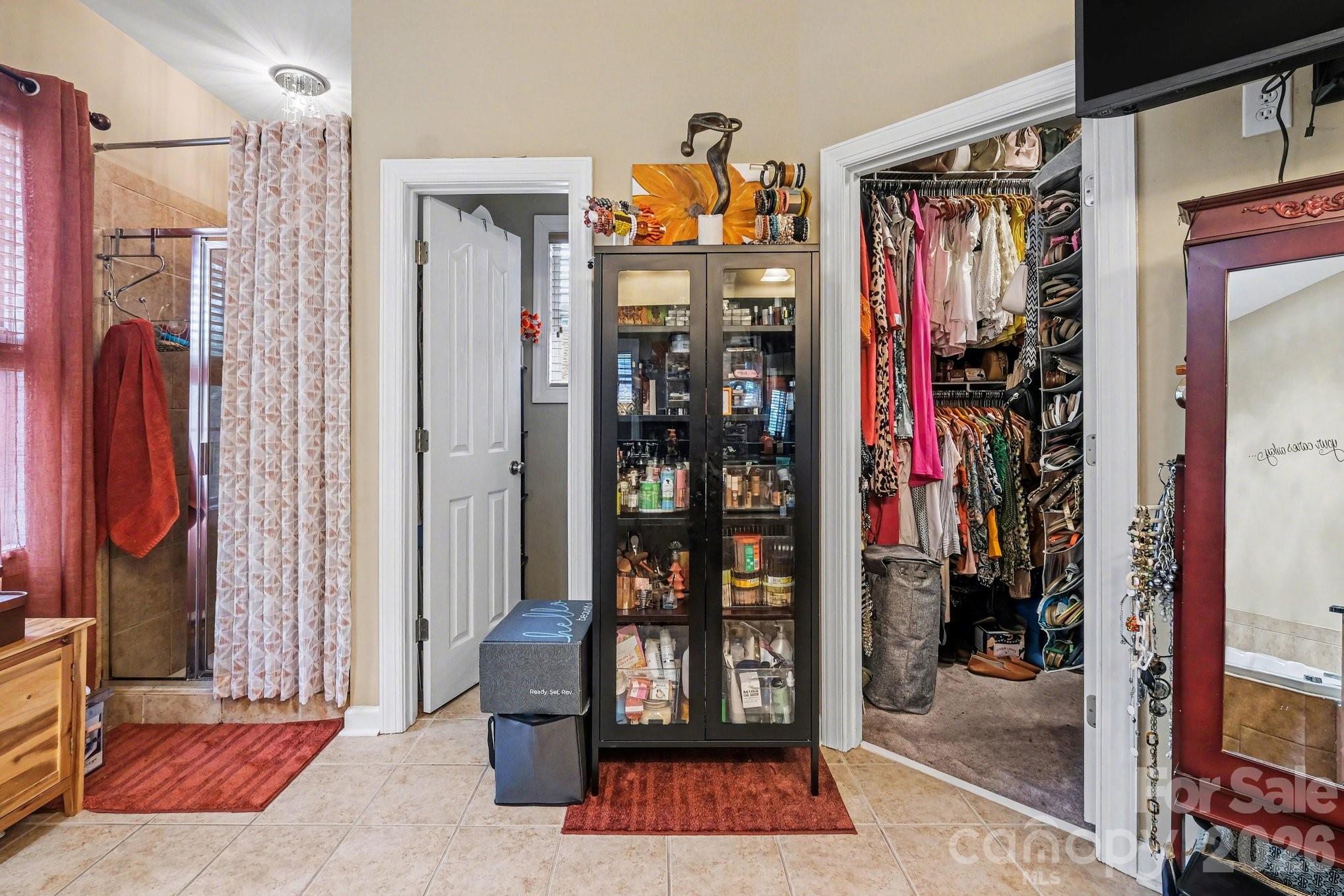 2516 River Oaks Drive — Waxhaw