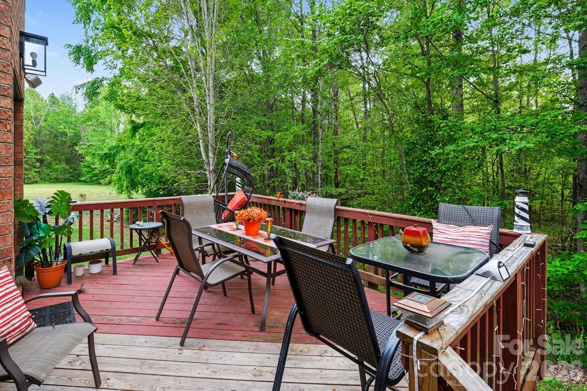 2516 River Oaks Drive — Waxhaw