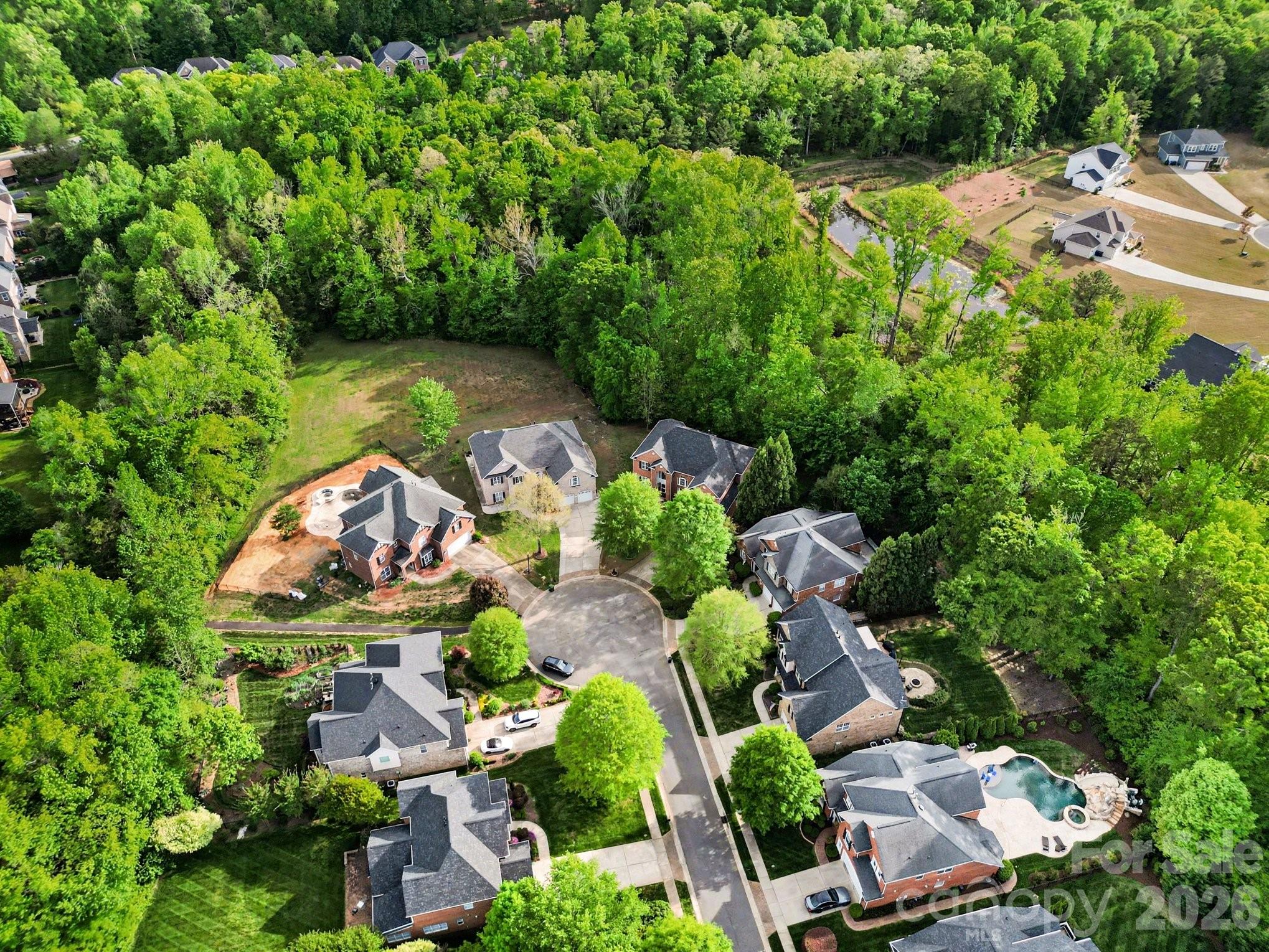 2516 River Oaks Drive — Waxhaw