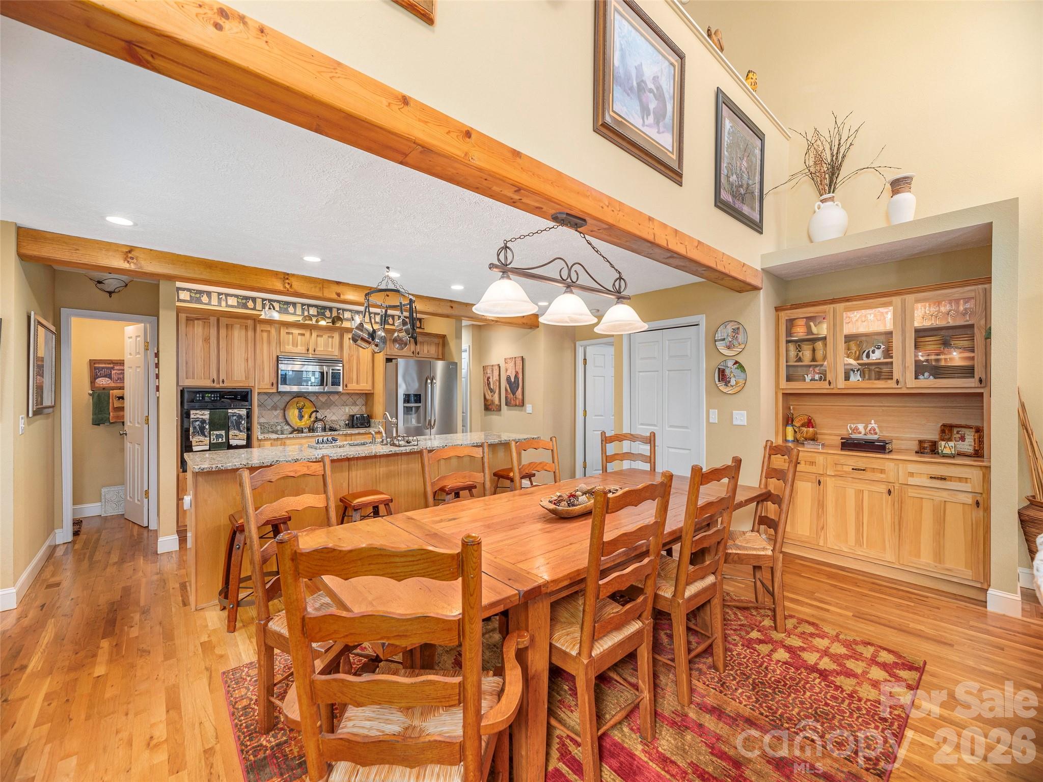 90 Lionheart Lane — Maggie Valley
