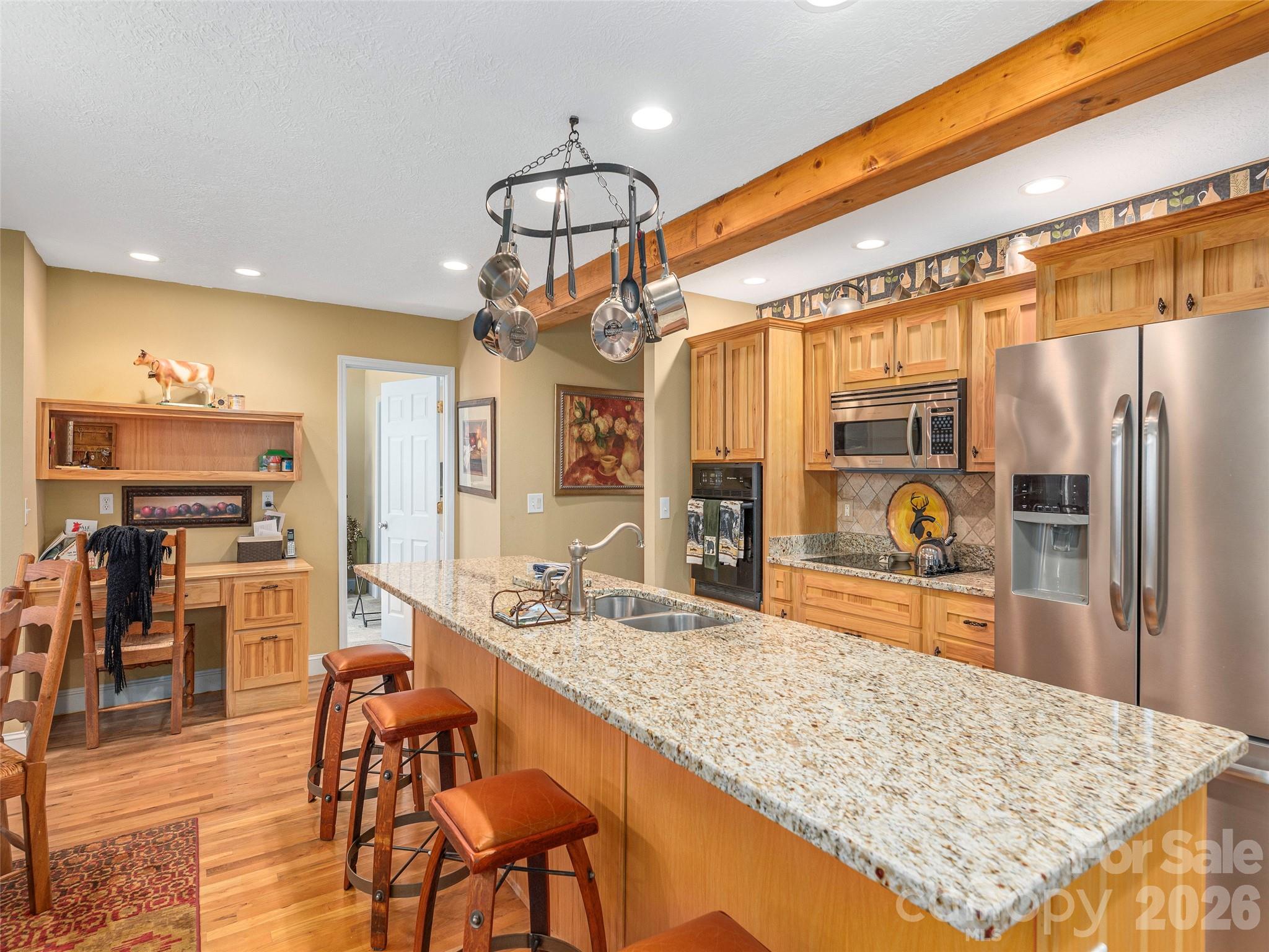90 Lionheart Lane — Maggie Valley
