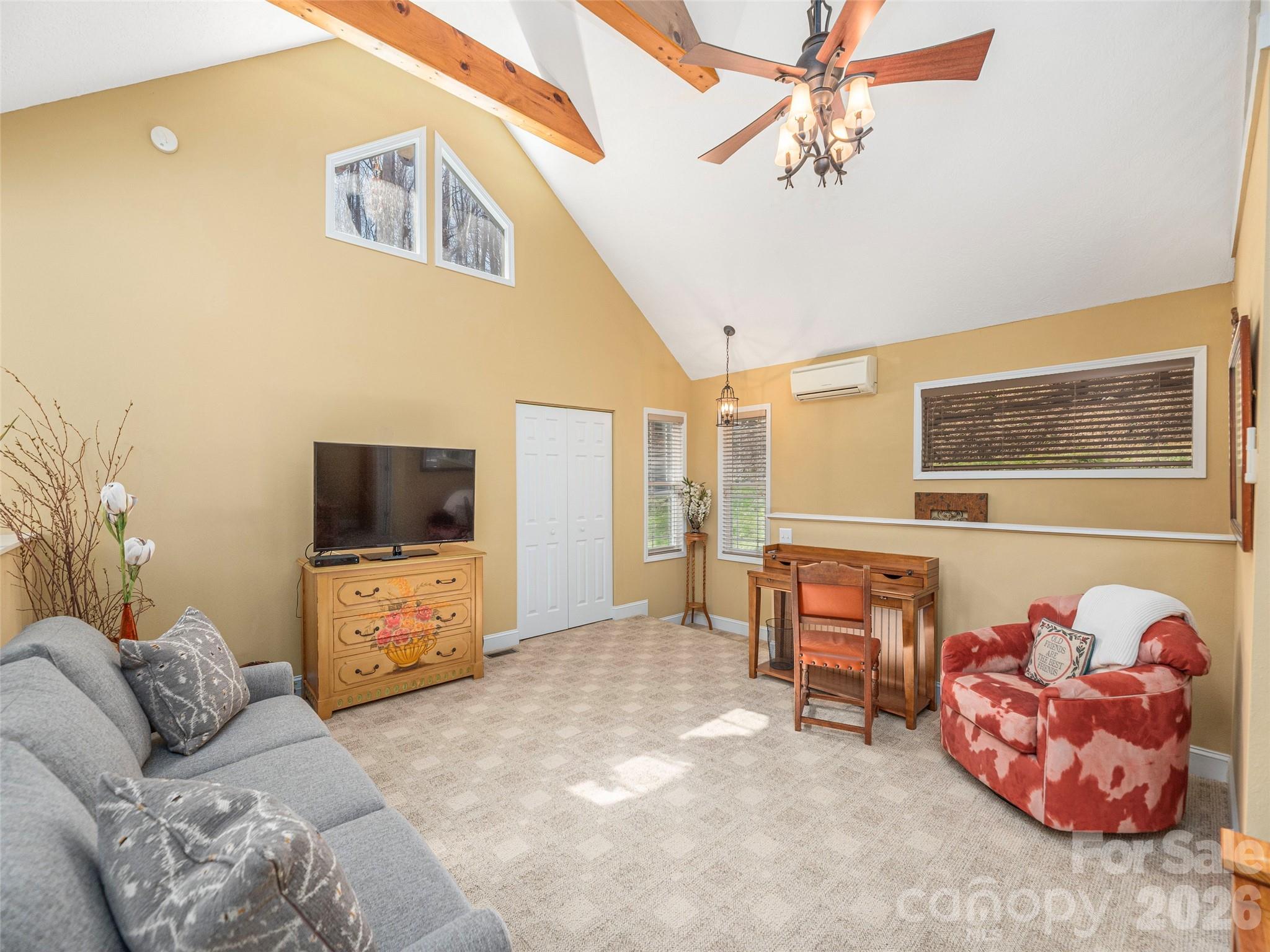 90 Lionheart Lane — Maggie Valley