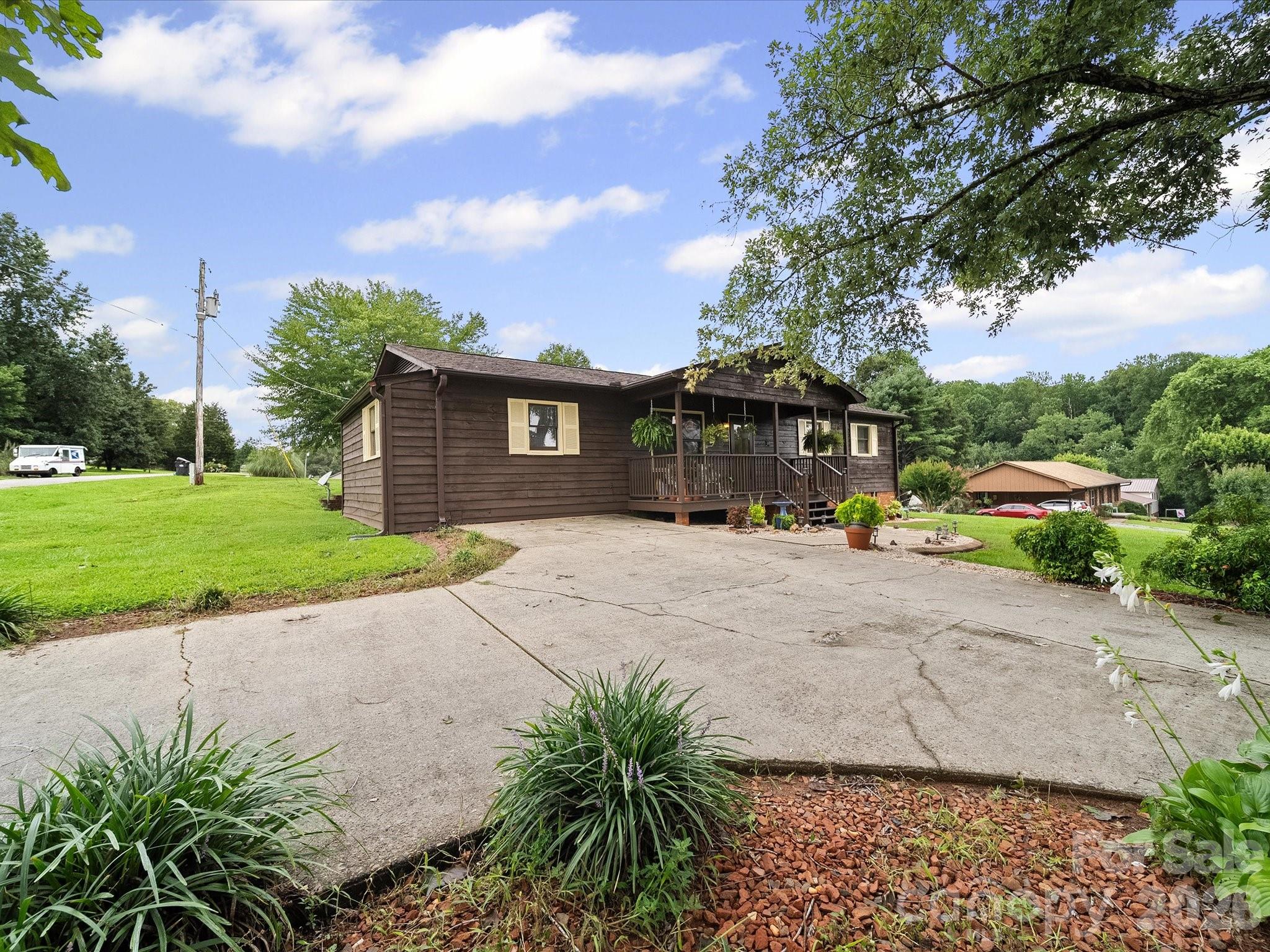 3510 Flint Drive — Statesville