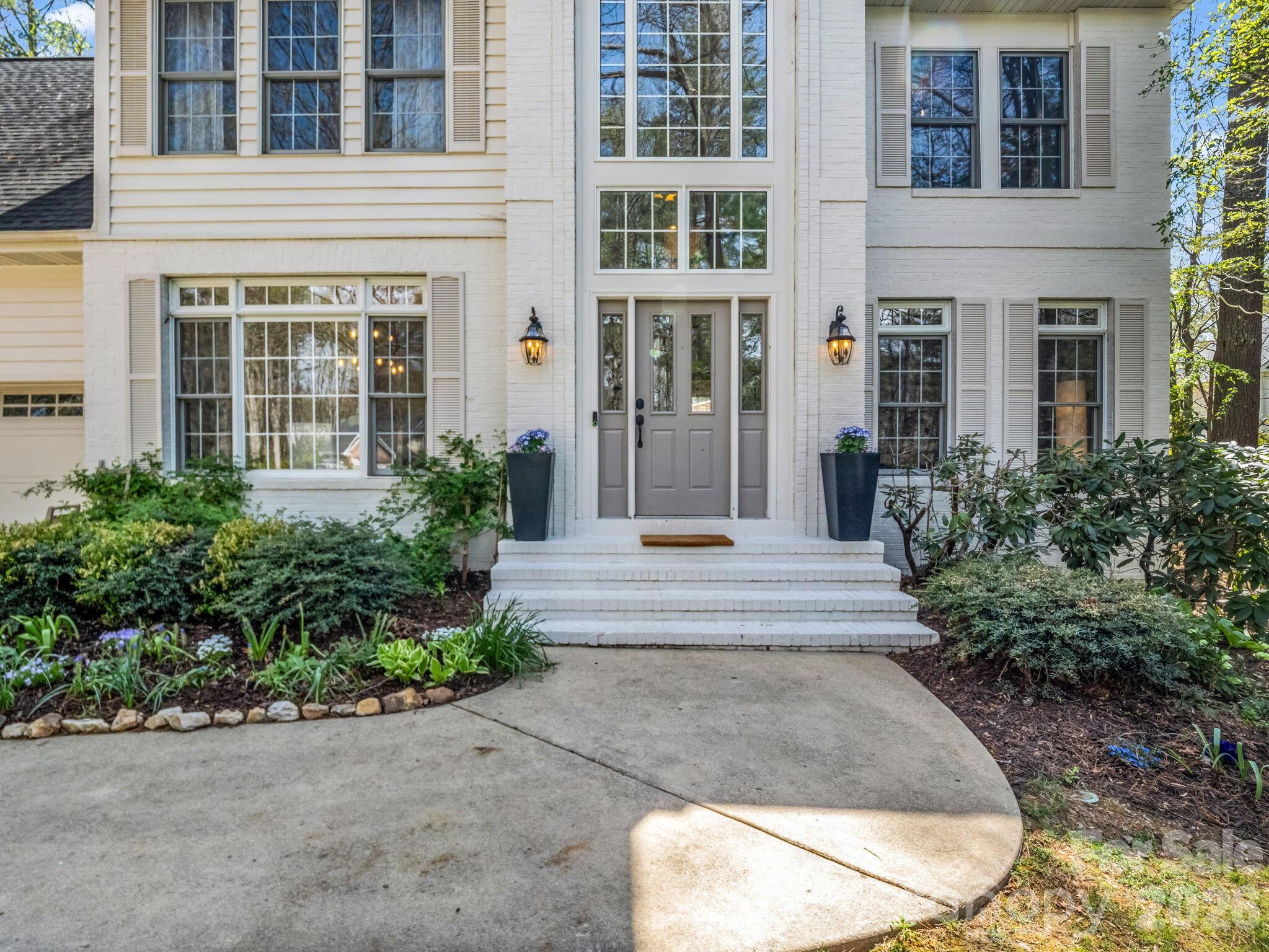 311 Red Fox Circle — Asheville