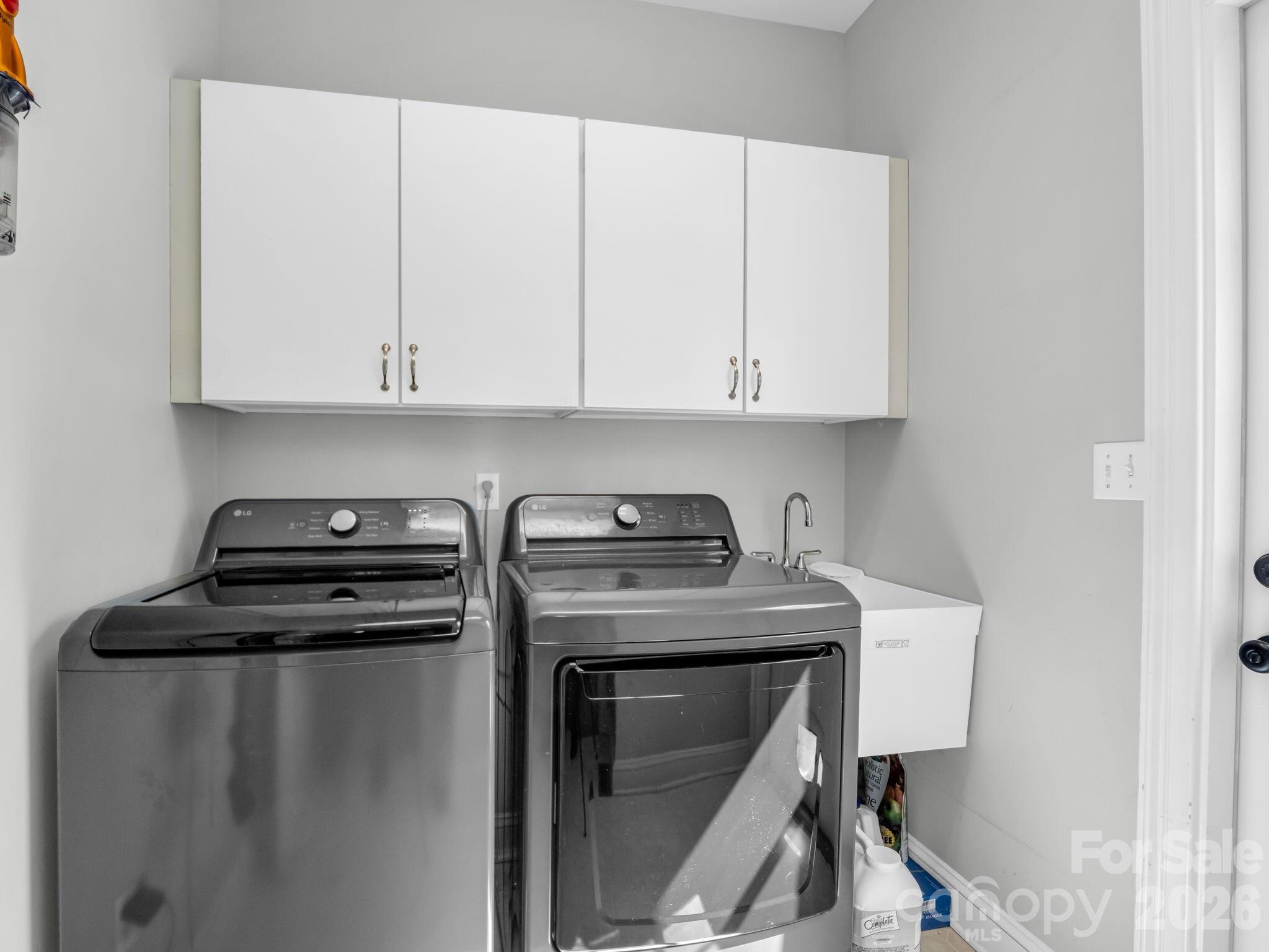 311 Red Fox Circle — Asheville