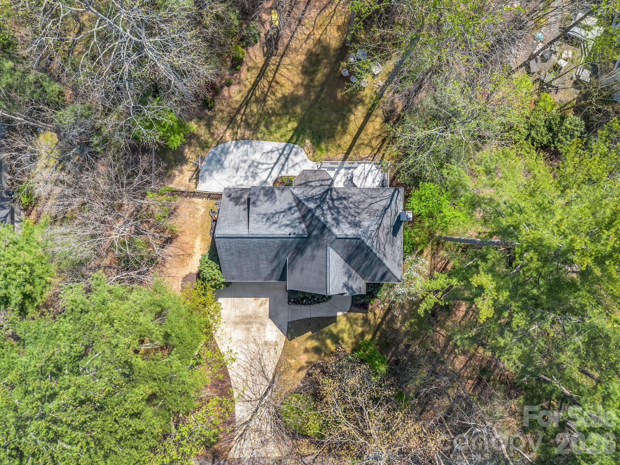 311 Red Fox Circle — Asheville