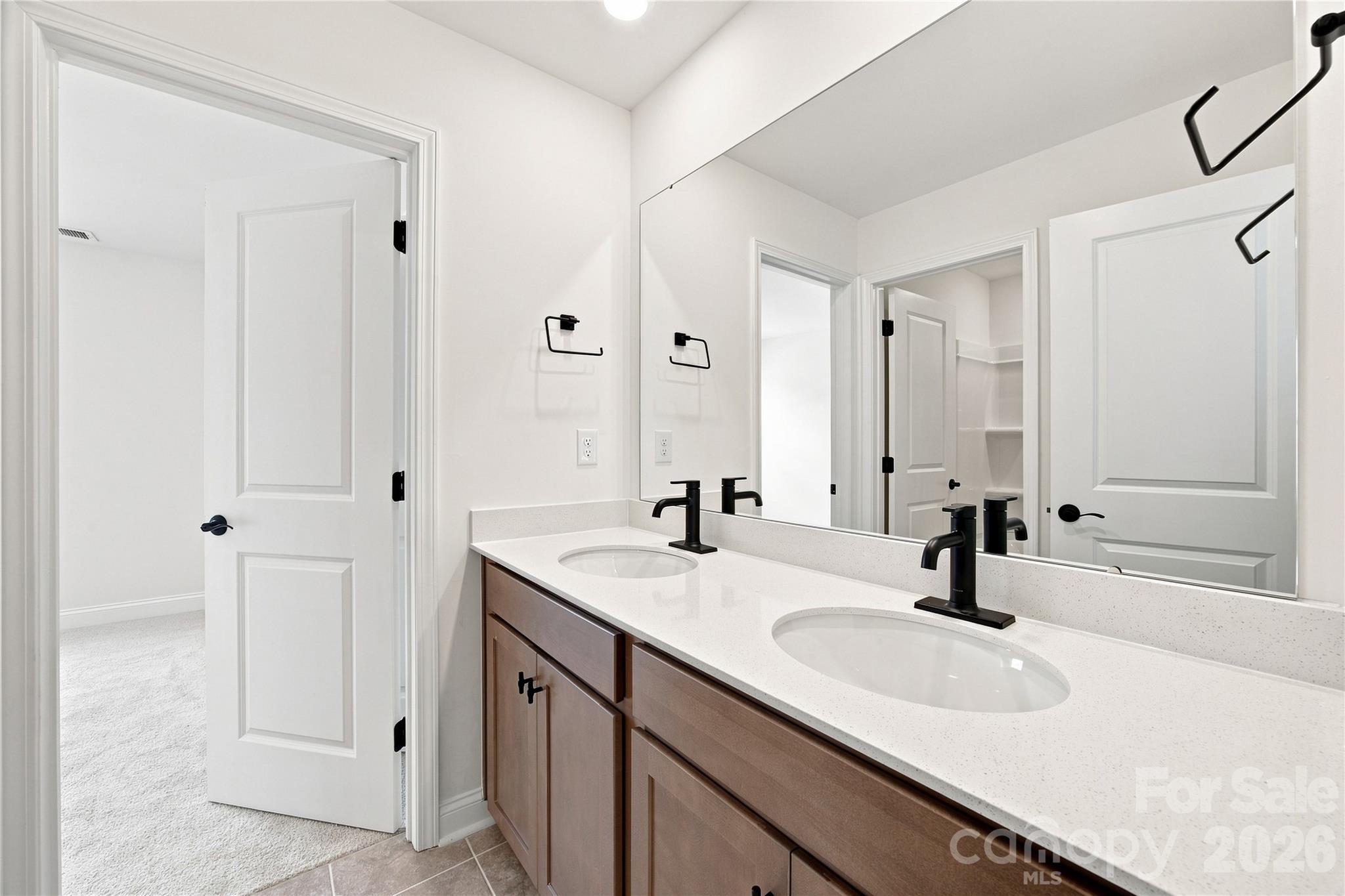 1043 Rocking Horse Road — Indian Trail