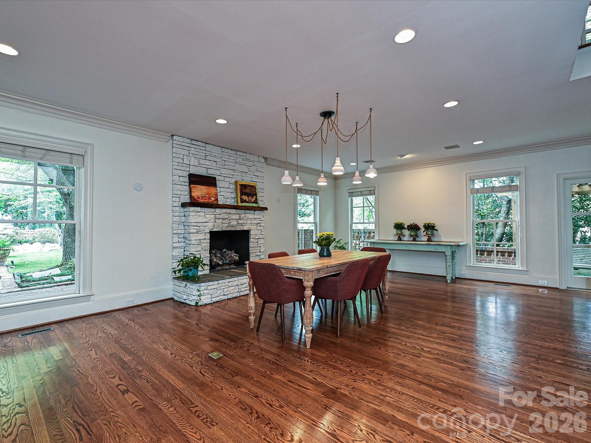 2132 Rolston Drive — Charlotte