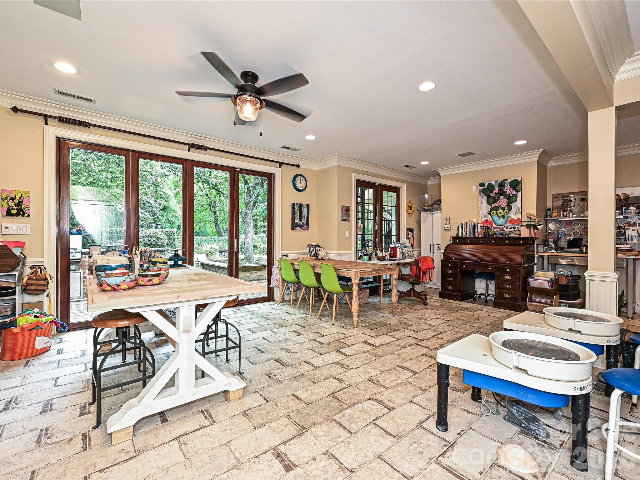 2132 Rolston Drive — Charlotte