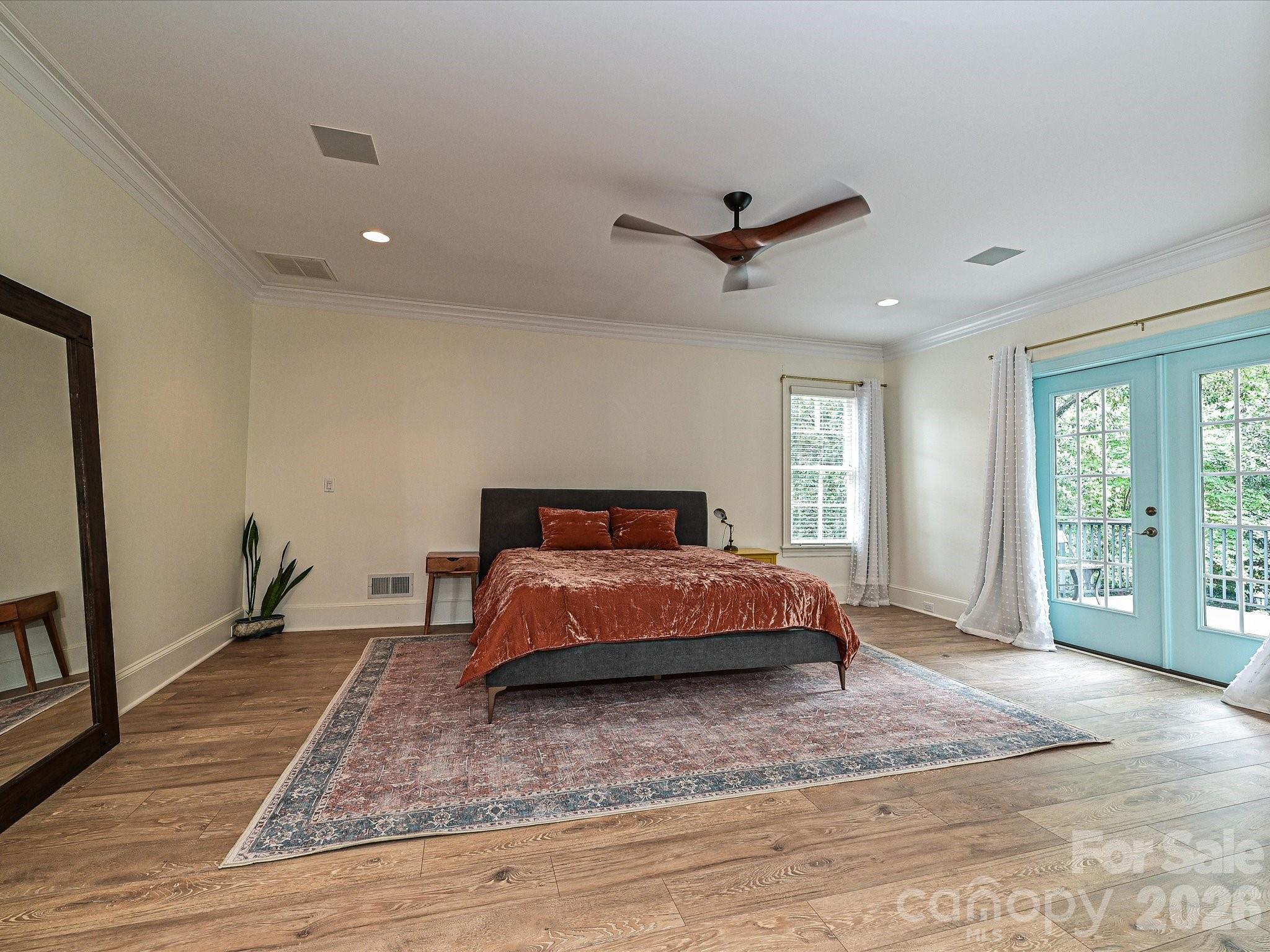 2132 Rolston Drive — Charlotte