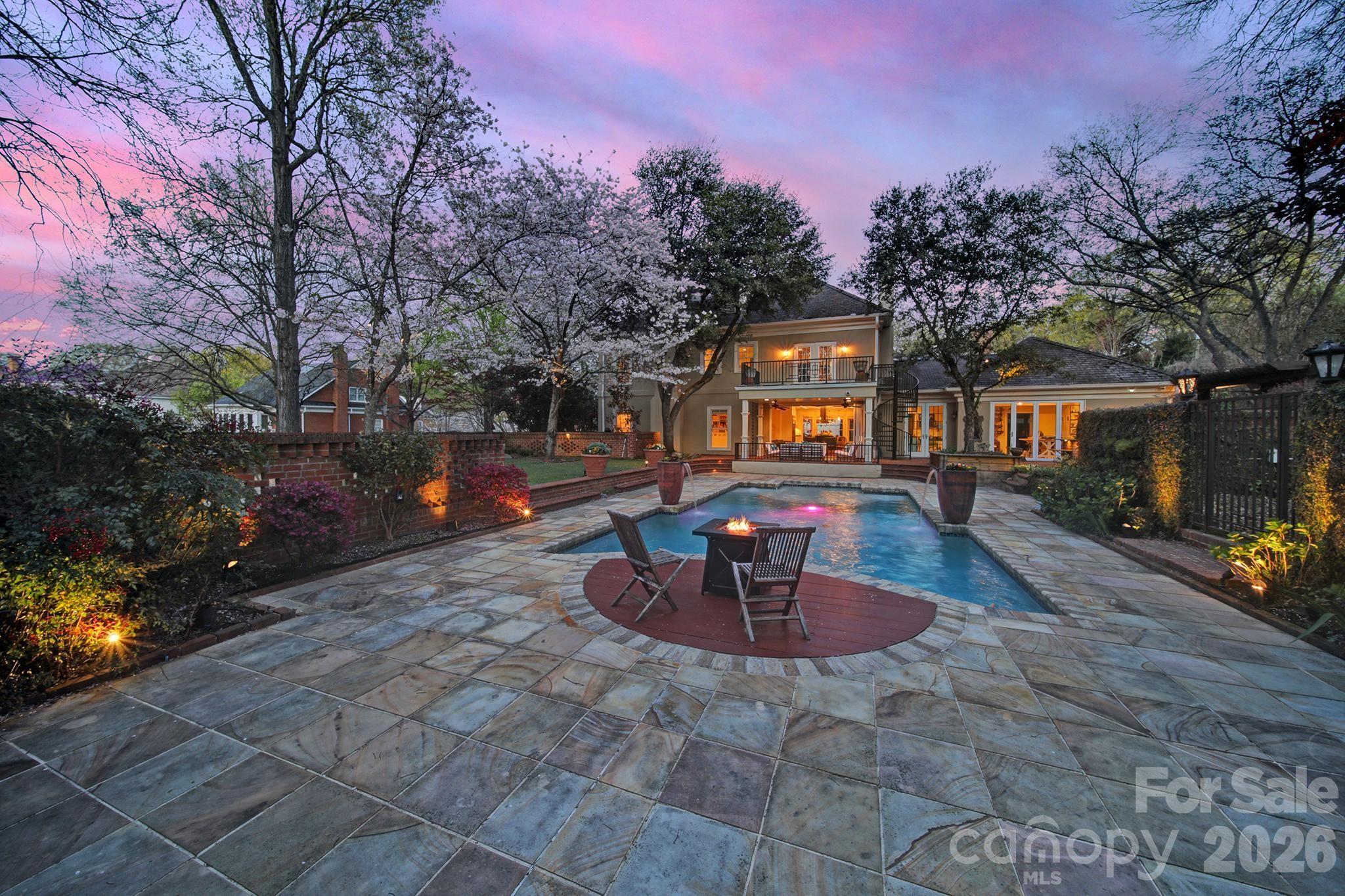 2132 Rolston Drive — Charlotte