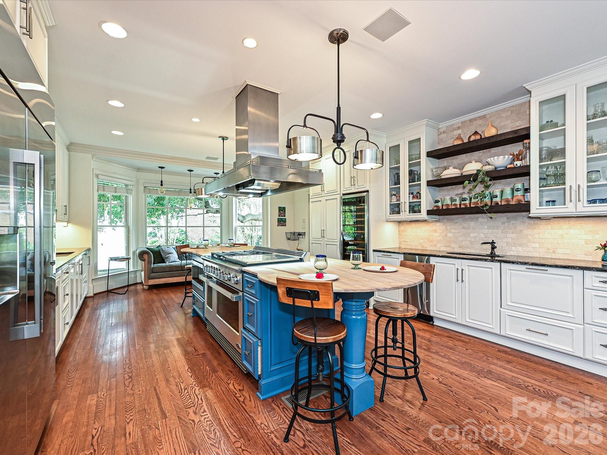 2132 Rolston Drive — Charlotte