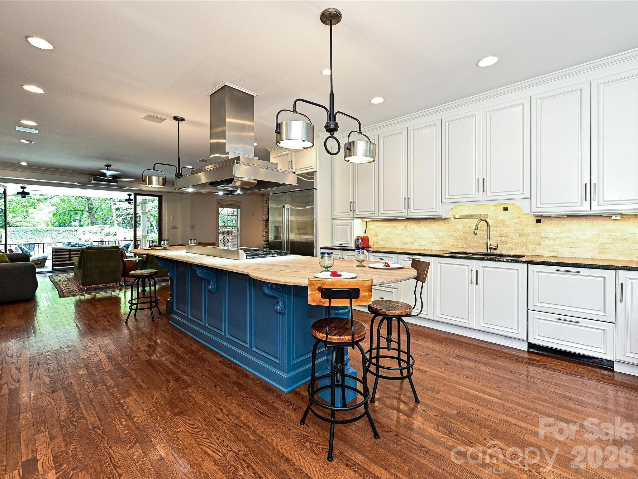 2132 Rolston Drive — Charlotte