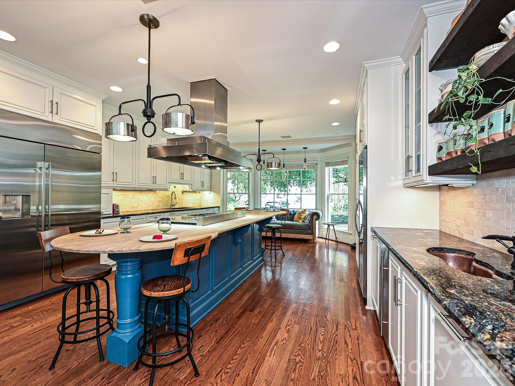2132 Rolston Drive — Charlotte