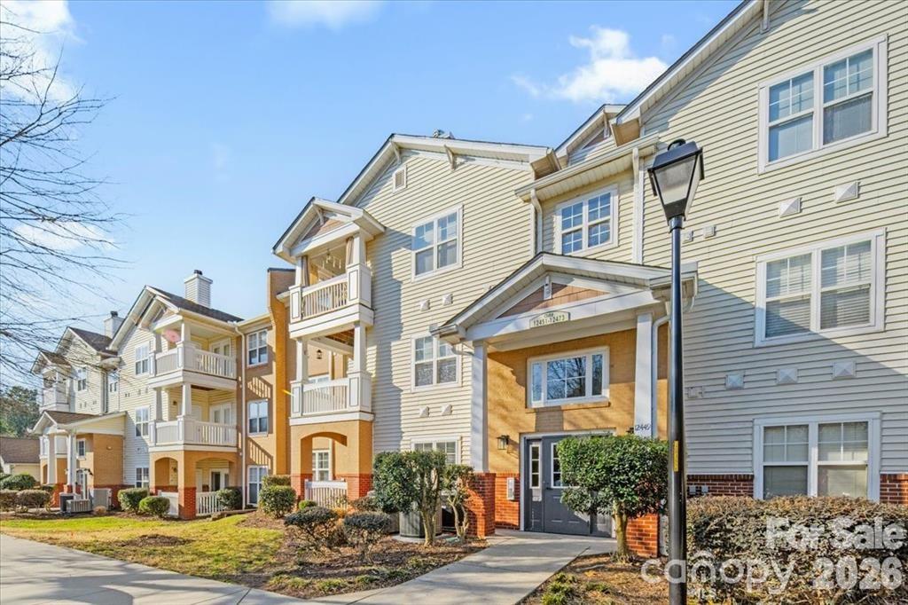 16423 Golden River Lane — Charlotte
