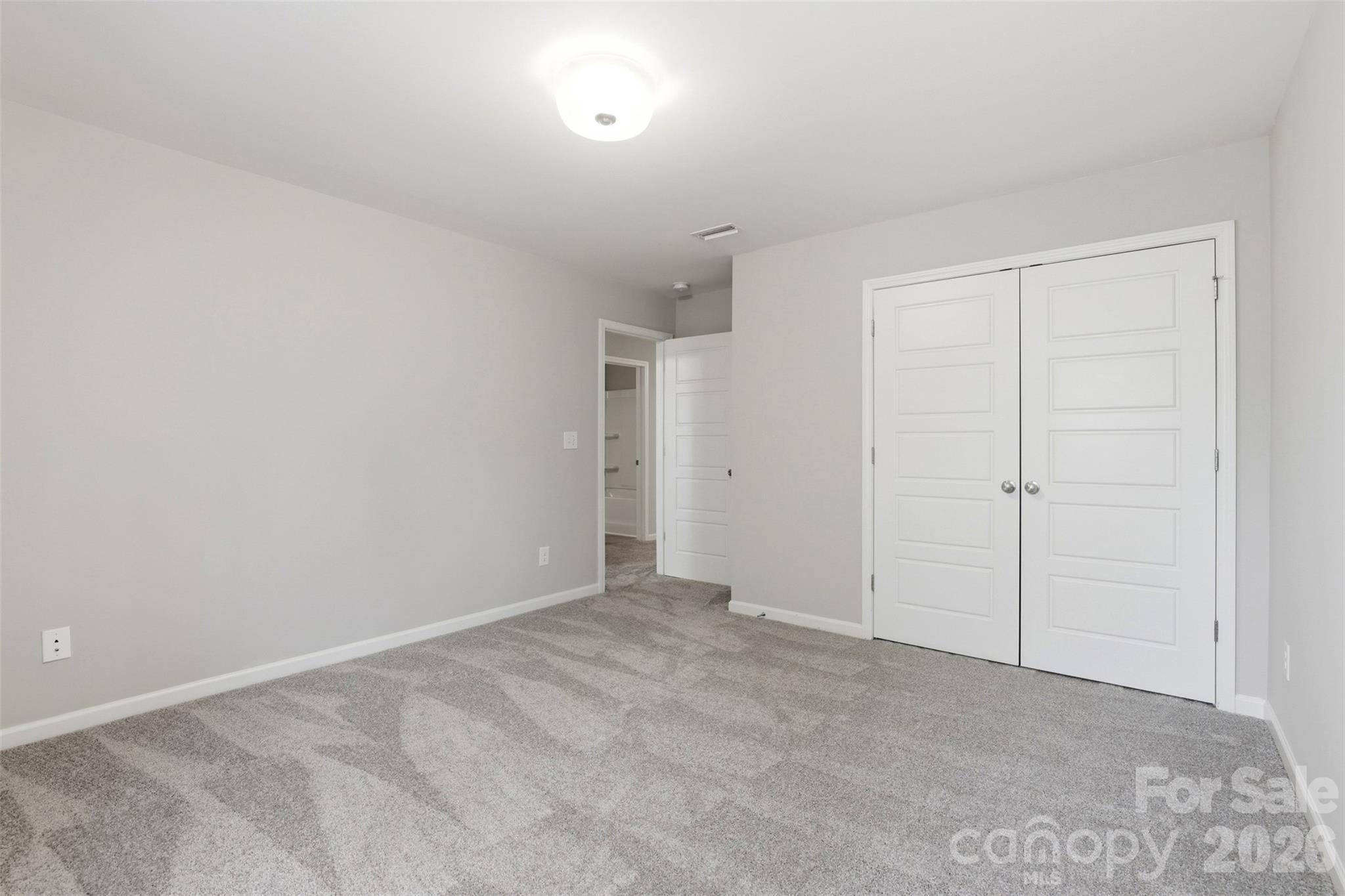 1117 Streamside Lane — York
