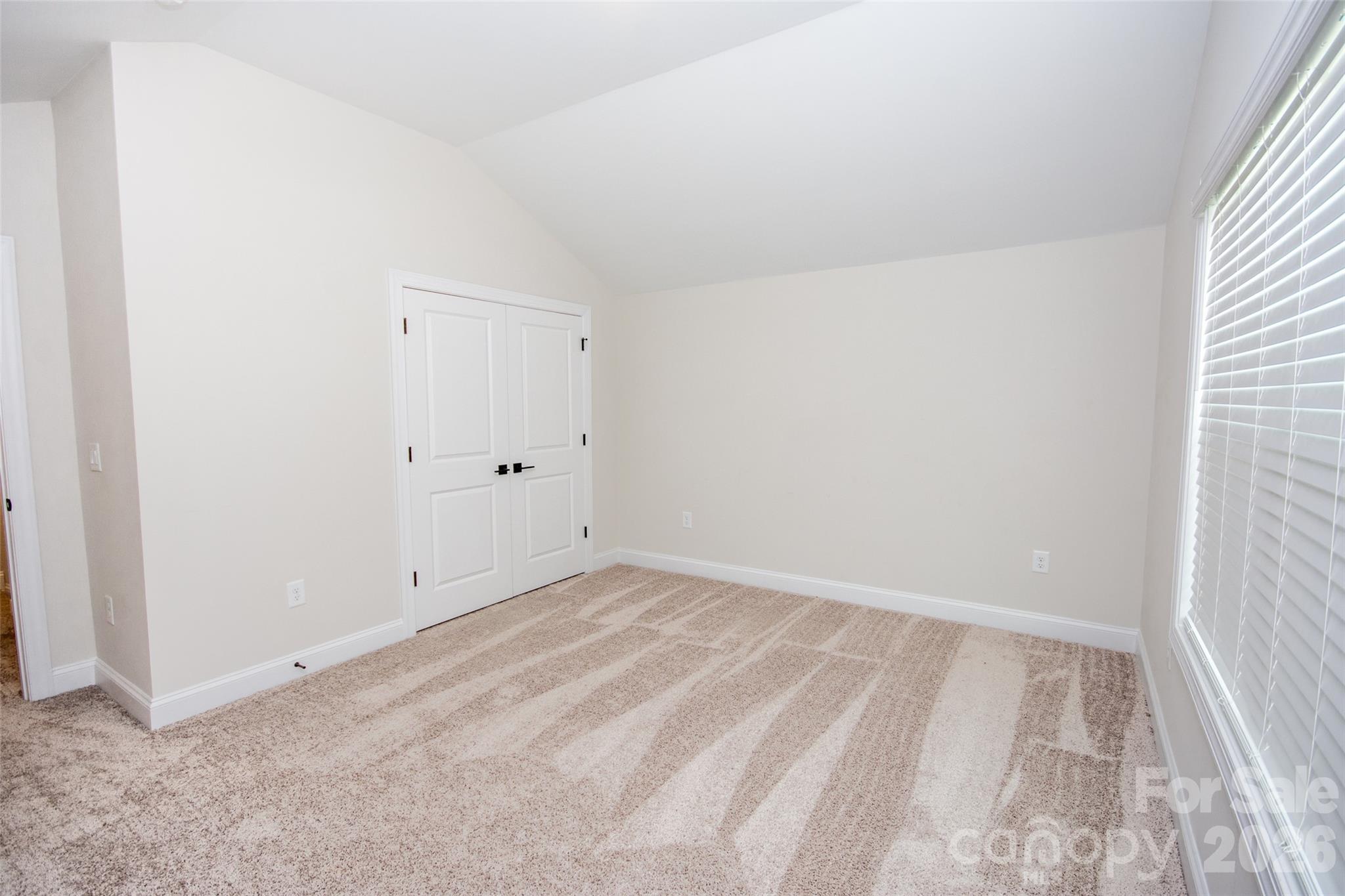 109 Brixham Loop — Troutman
