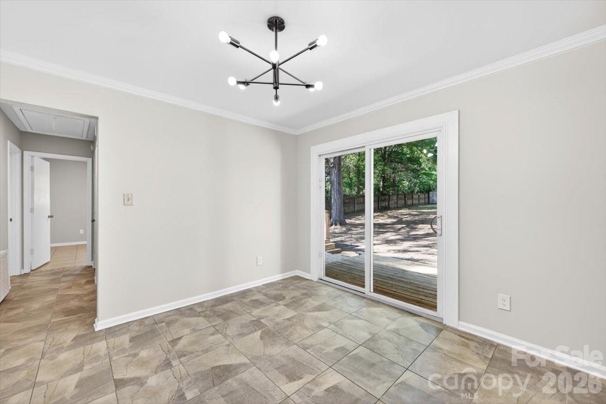 900 E John Street — Matthews