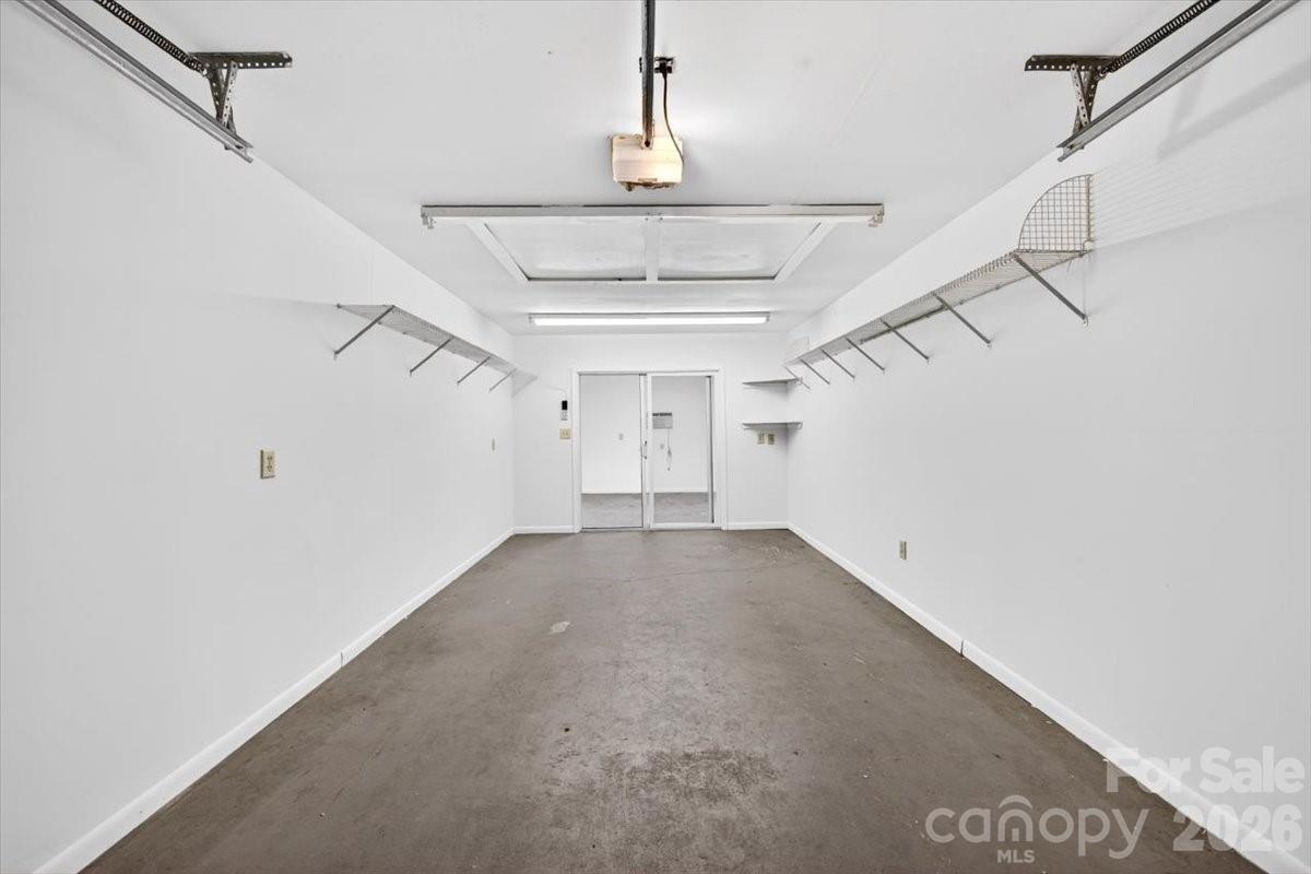 900 E John Street — Matthews