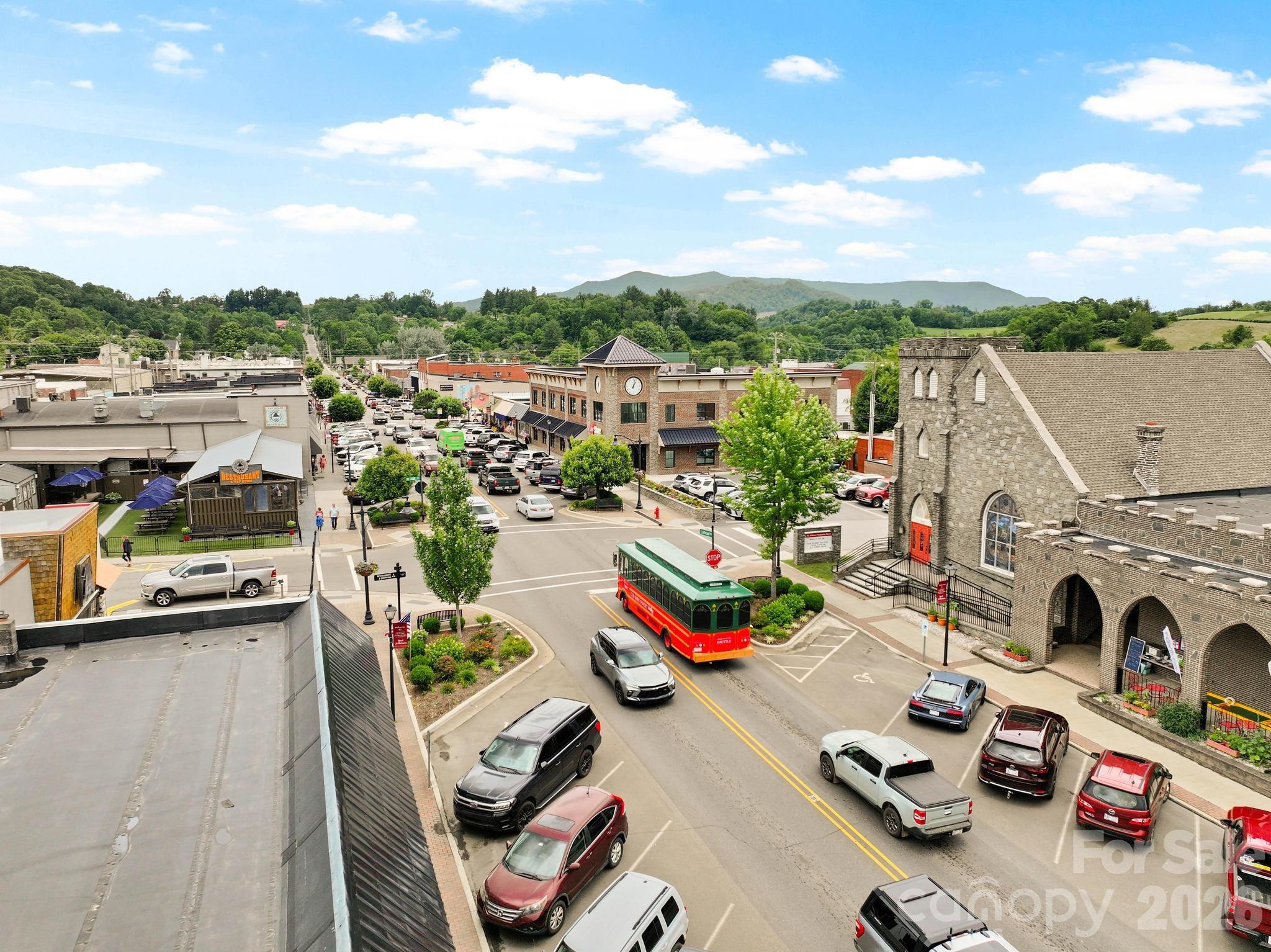 108 Jefferson Station Place — West Jefferson