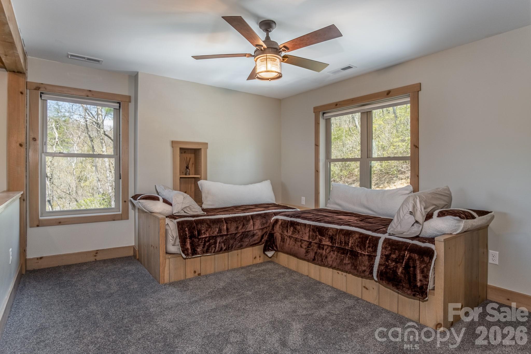 3171 East Fork Road — Brevard