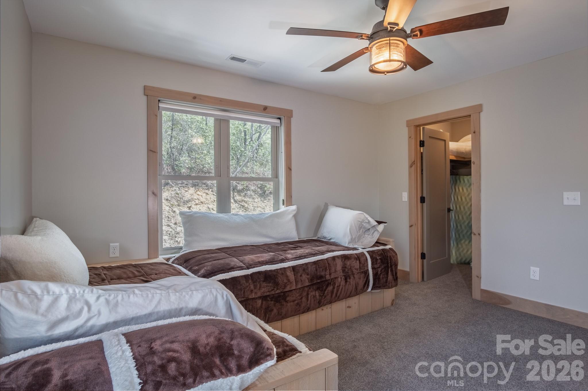 3171 East Fork Road — Brevard
