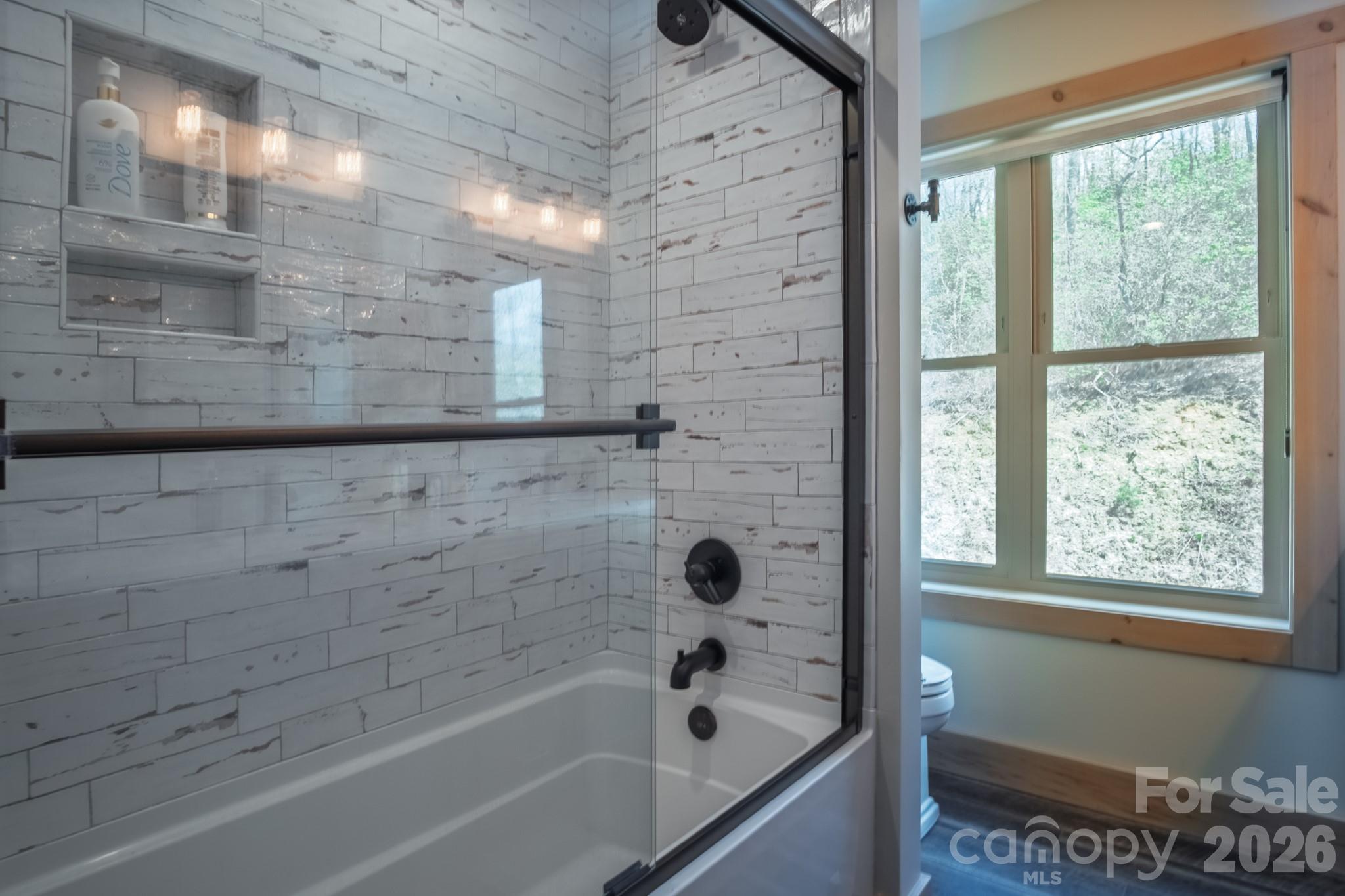 3171 East Fork Road — Brevard