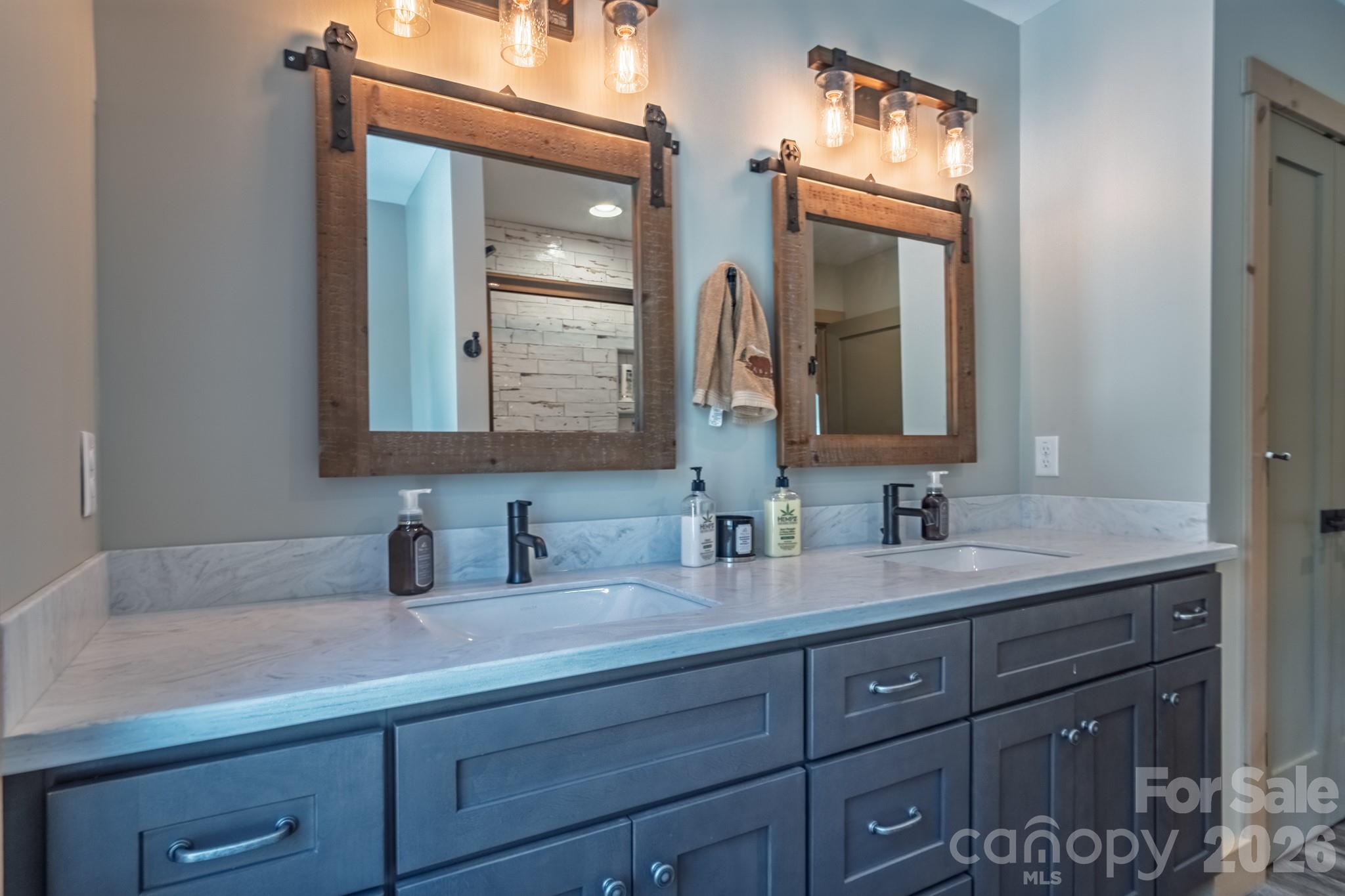 3171 East Fork Road — Brevard