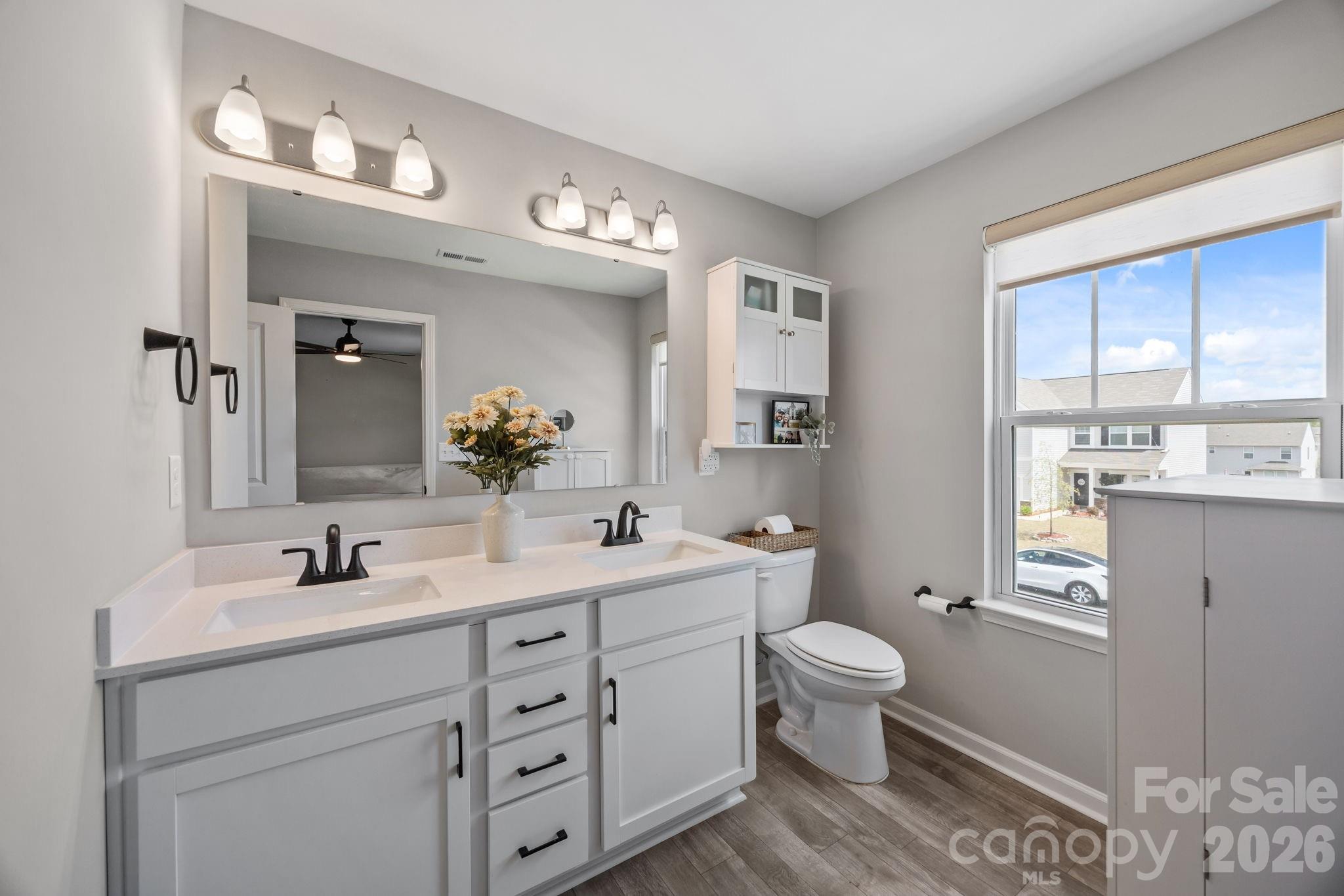 122 Slalom Street — Statesville