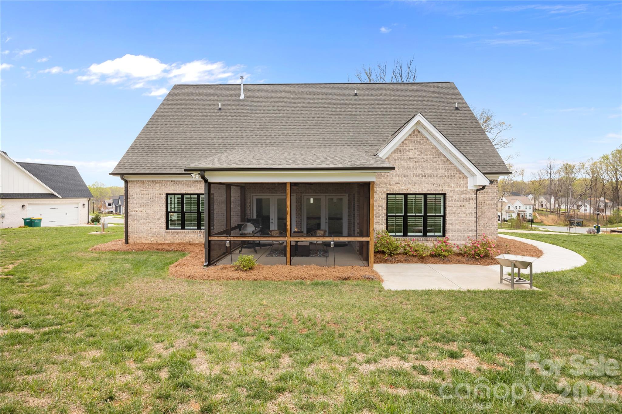 8463 Meadow Vista Drive #015 — Lewisville